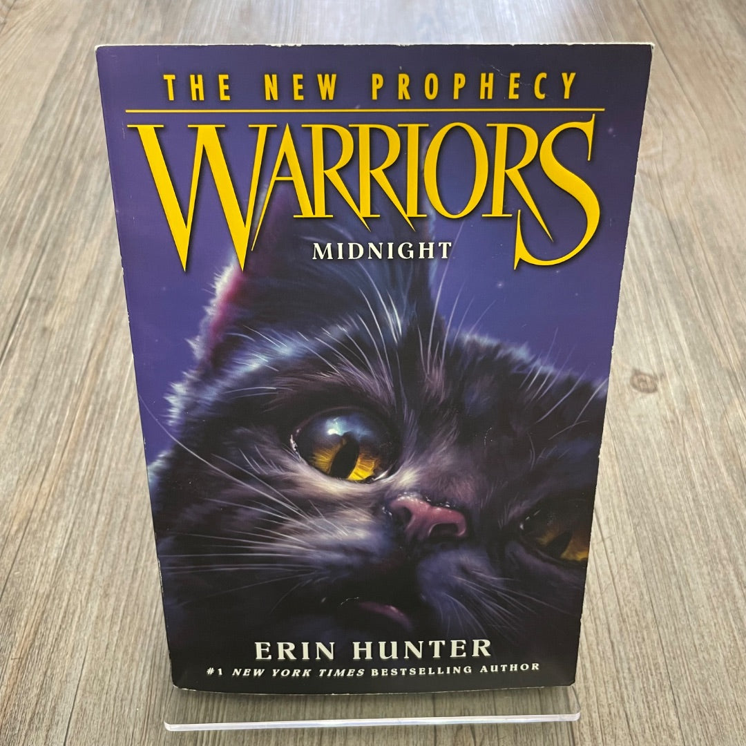 Multi Colour Warriors #1 Midnight, Paperback