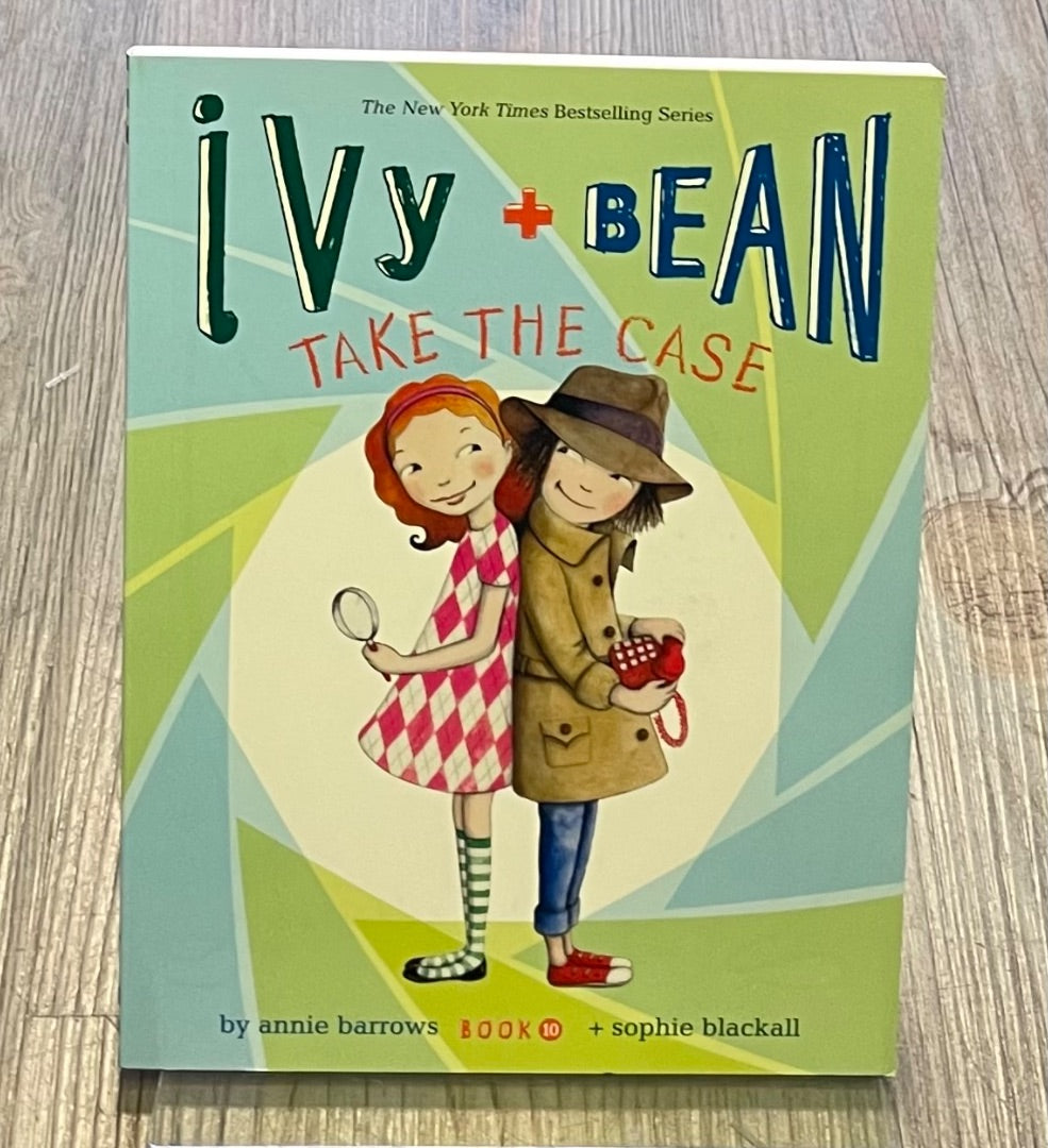 Multi Colour Ivy + Bean #10, Paperback