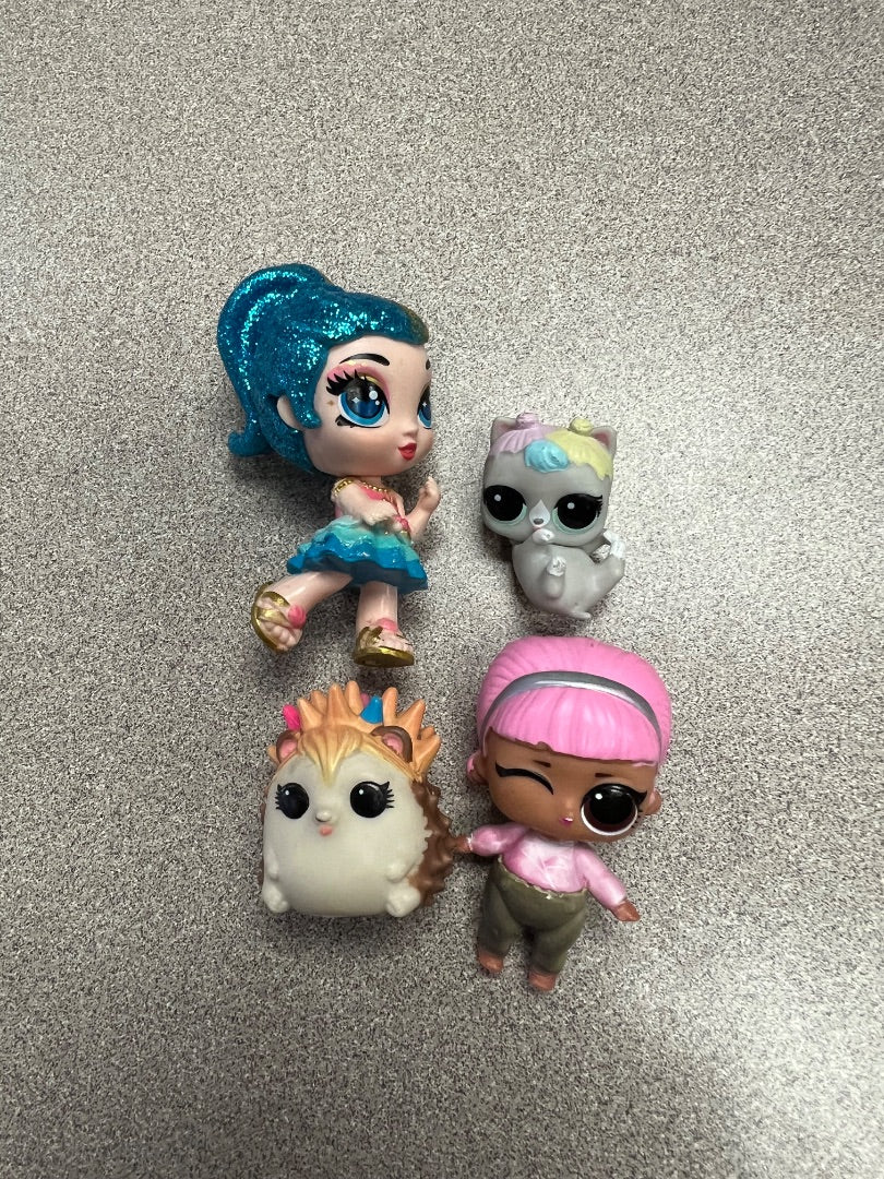 Multi, 2 girls 2 pets