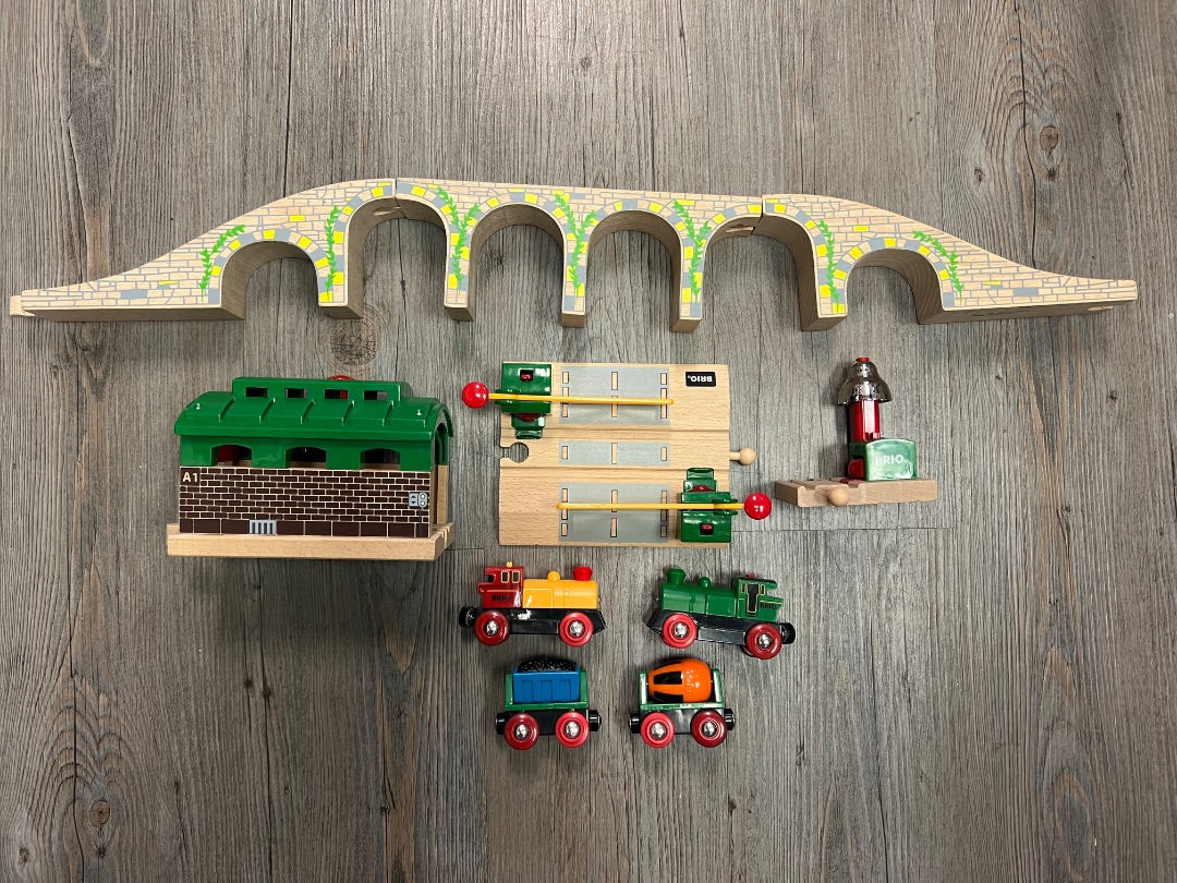 Wooden Brio Trains - Bridge - Crossing, 10 pcs