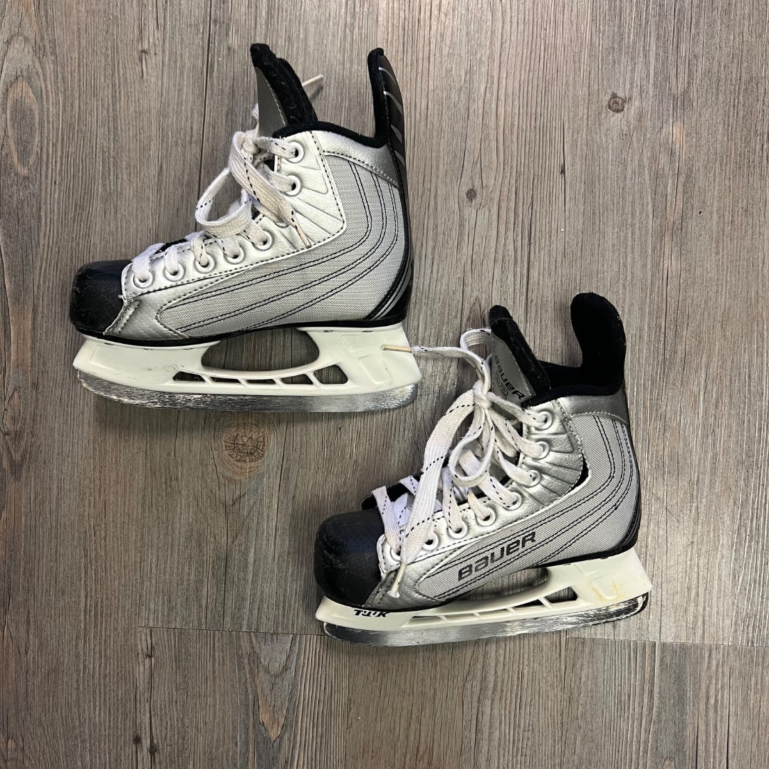 Grey Bauer Hockey Skates, 13Y