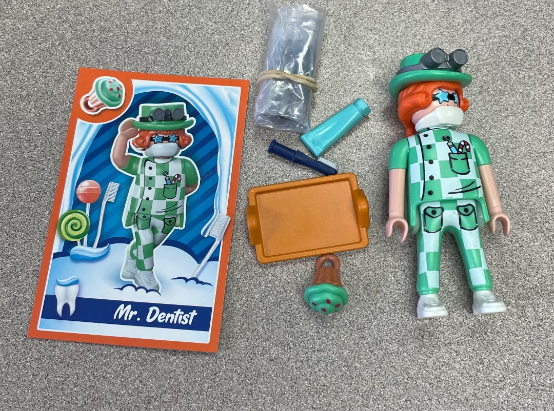 Green Playmobile Dentist Set
