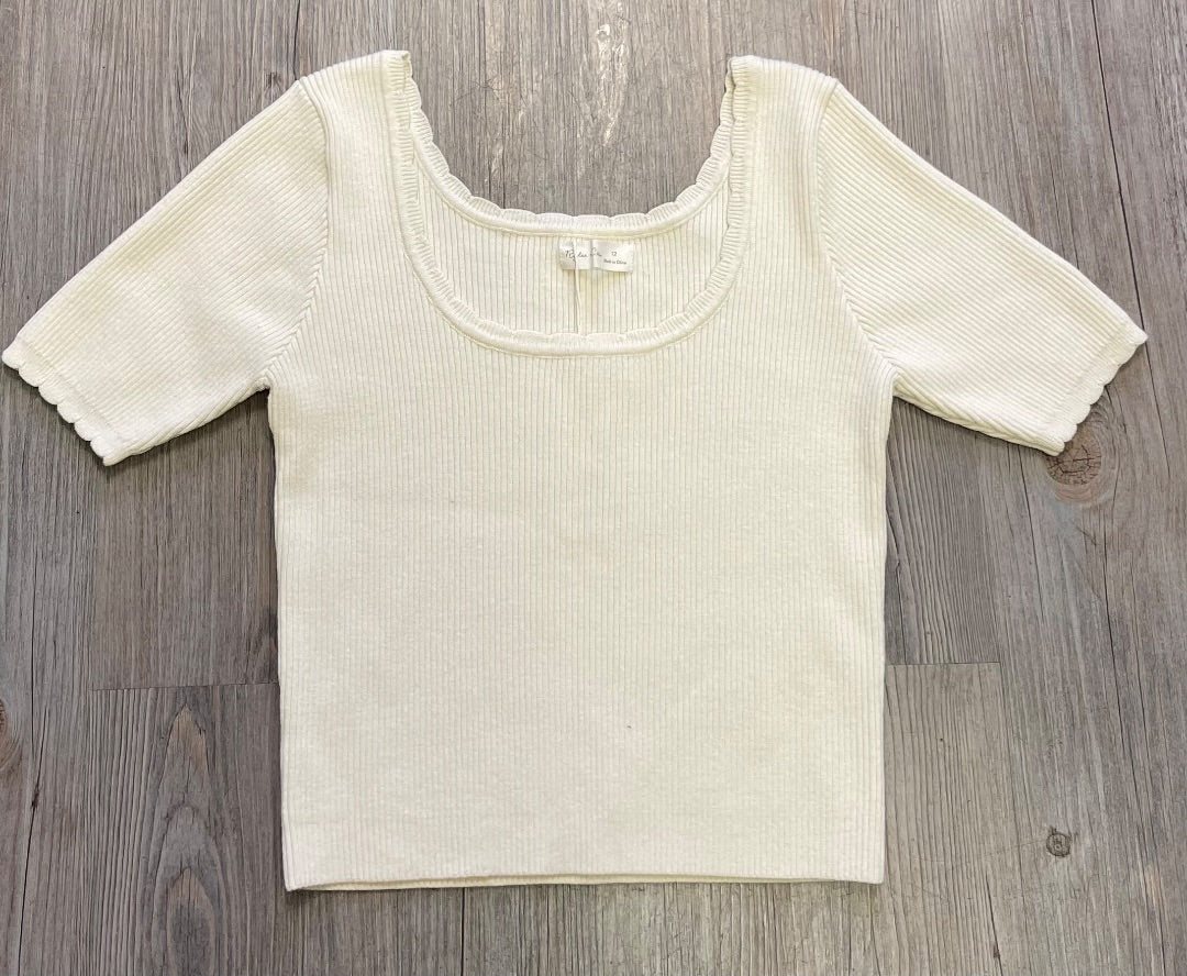 Natural Rylee+ Cru Scallop Tee, 12Y