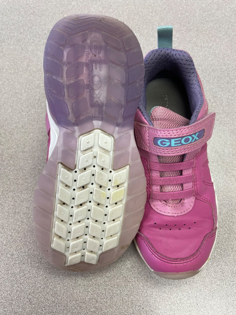 Pink Geox Lights Up Velcro Shoes, 11Y