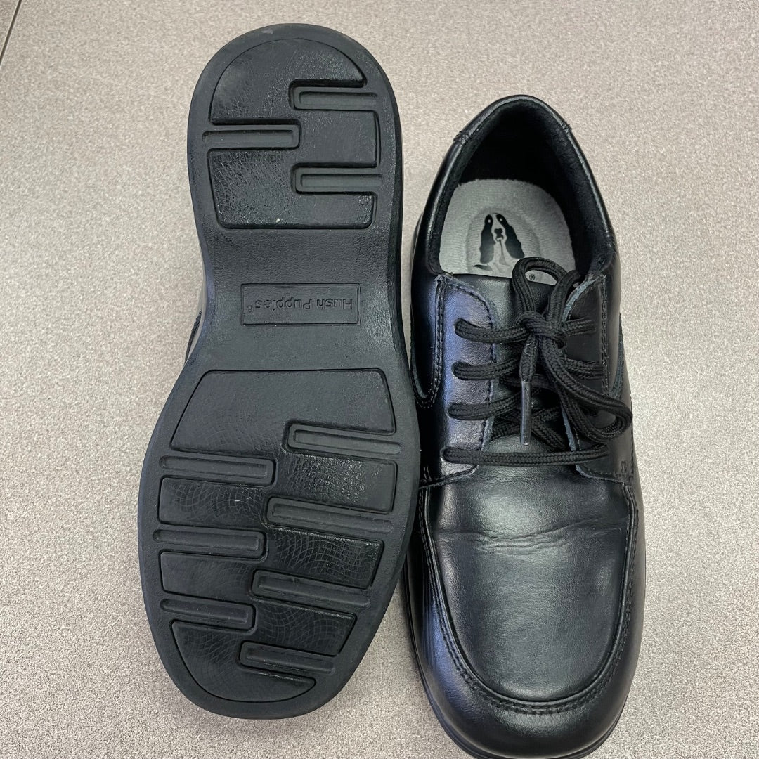 Black Hush Puppies Dress Shoes, 2Y