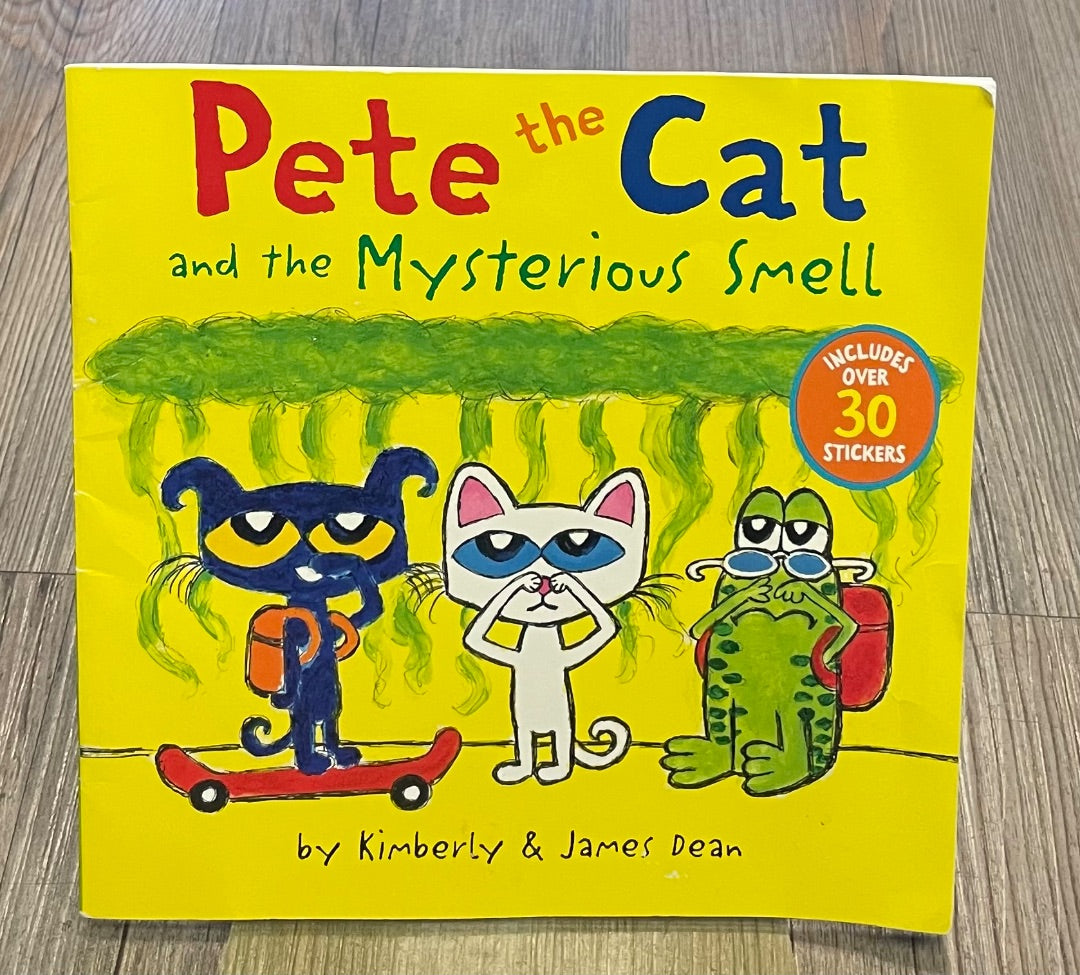 Multi Colour Pete the Cat The Mysterious Smell, Paperback