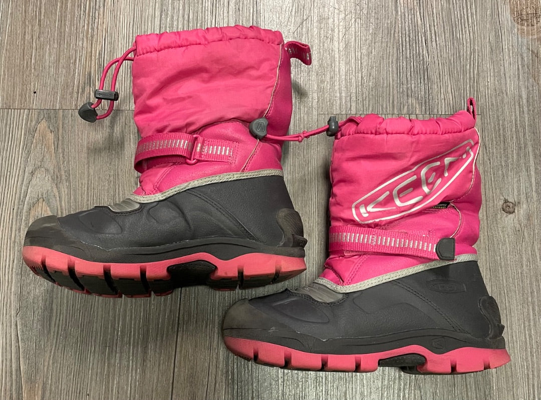 Pink Keens Winter Boots, 12Y