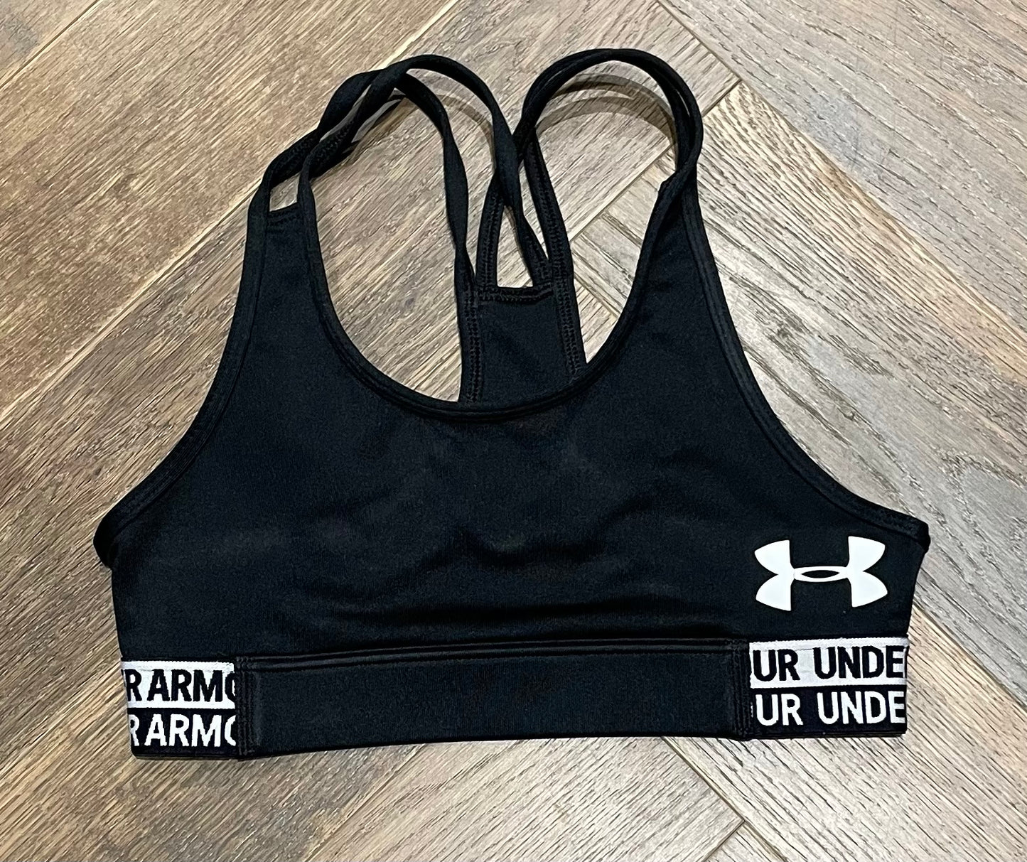 Black Under Amour Sports Bra, 8Y+