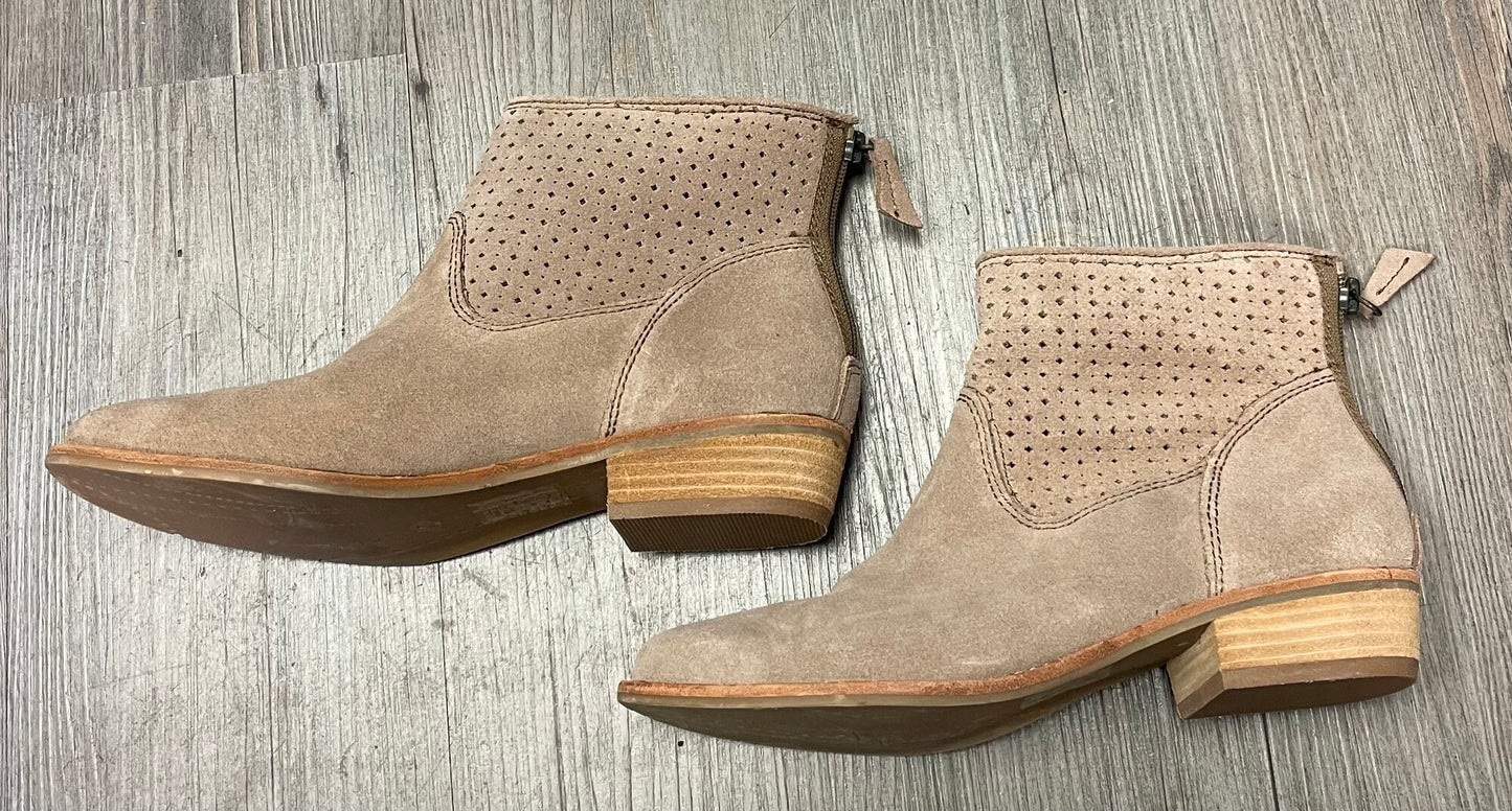 Beige Dolce Vita Hightop Shoes, 7Y