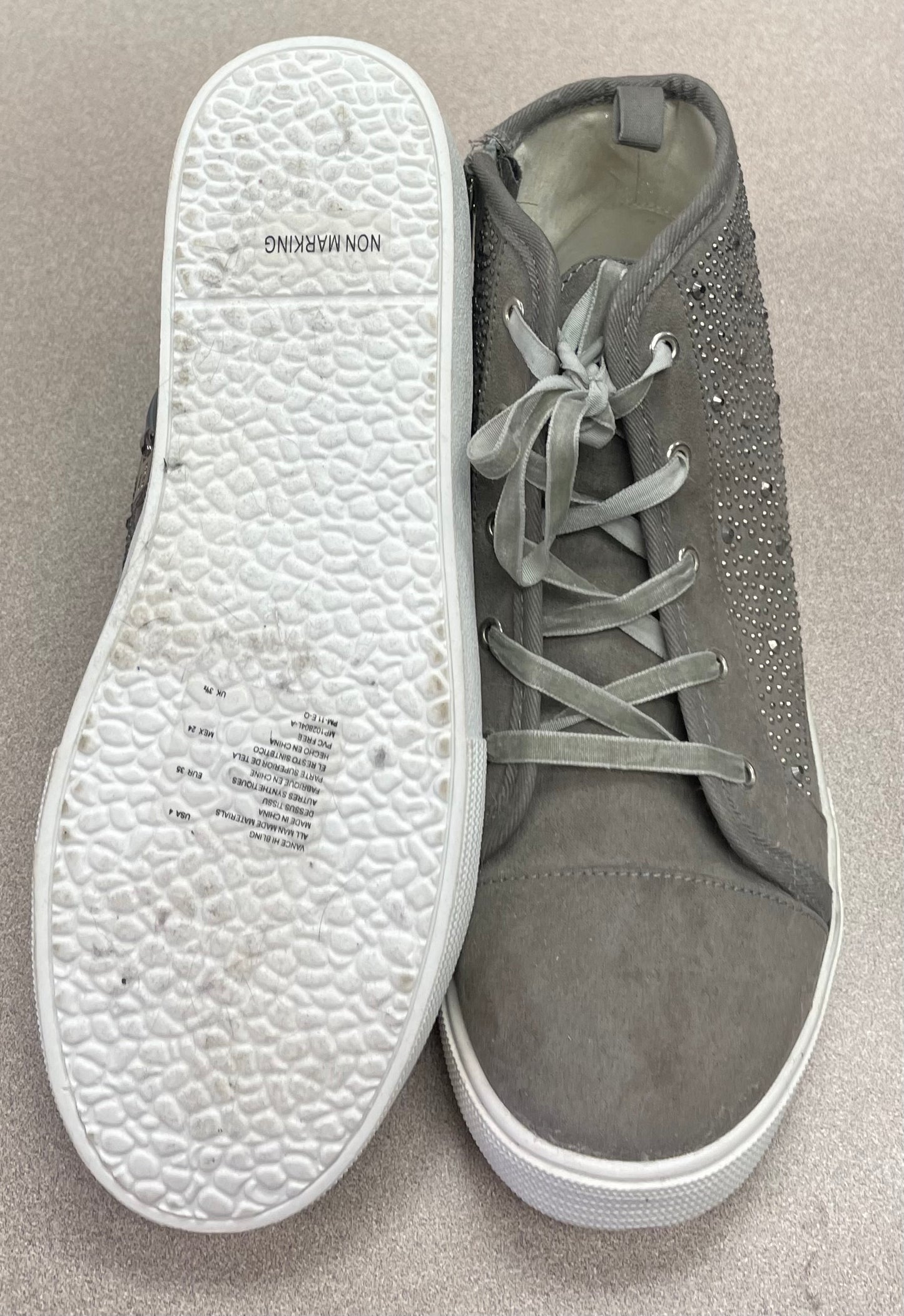 Grey Stuart Weitzman Hightop, 2Y