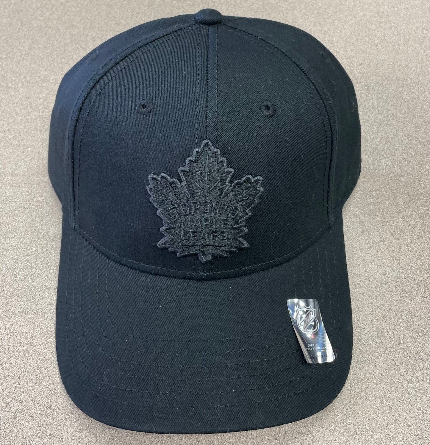 Black Maple Leafs Baseball Cap, One Size
