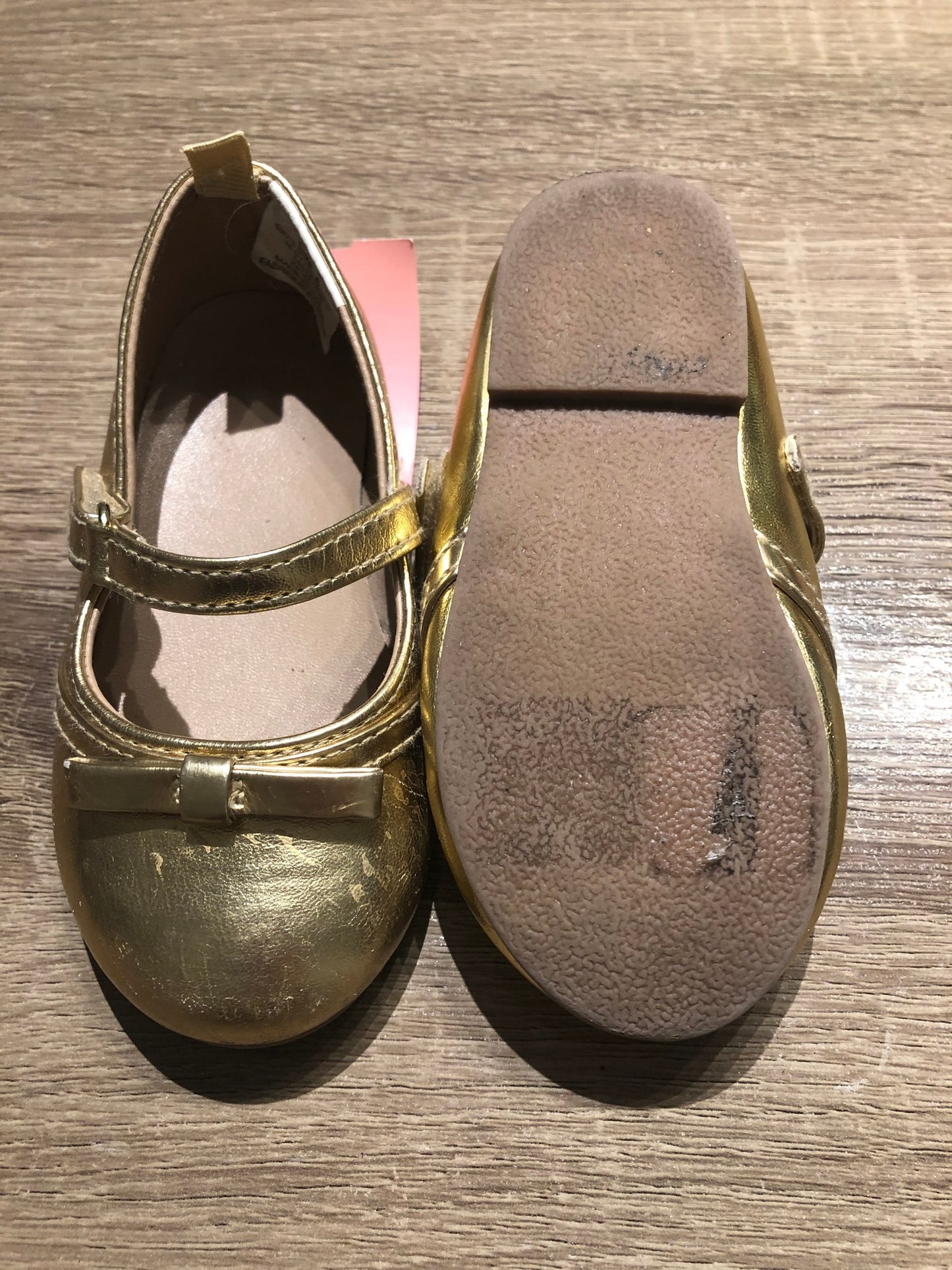 Gold Gymboree Flat Shoes, 6T