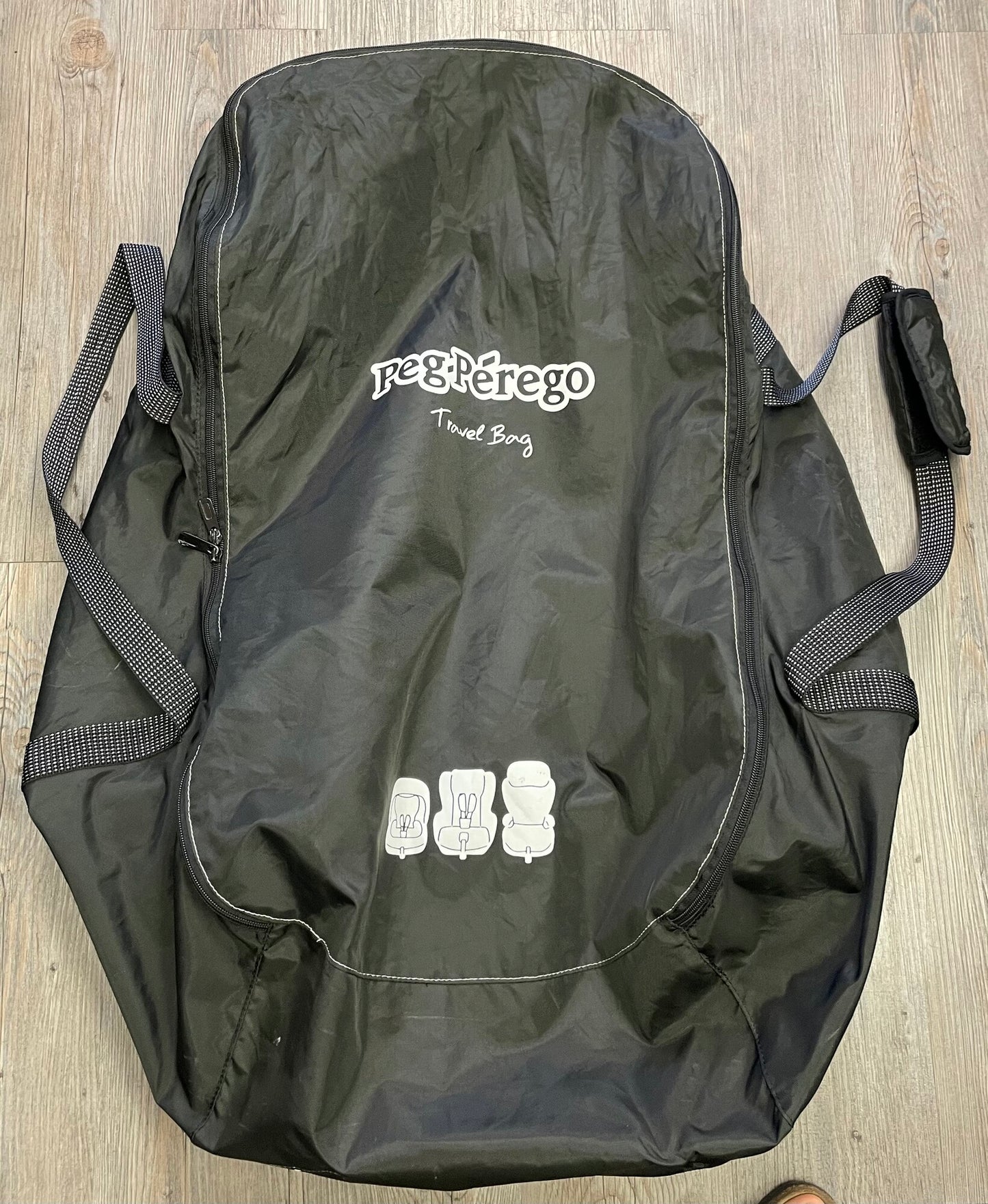 Black Peg Perego Travel Bag, Car Seats