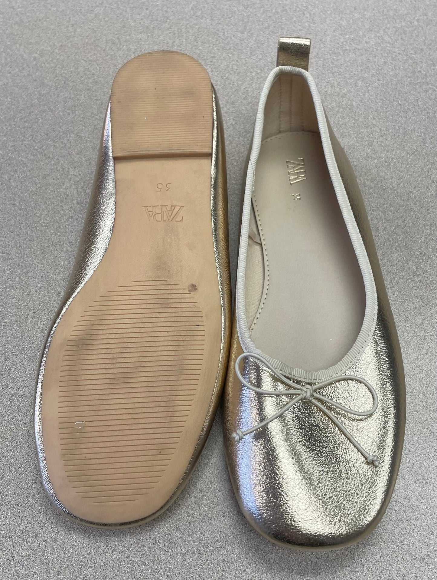Gold Zara Flat Dress Shoes, 4Y