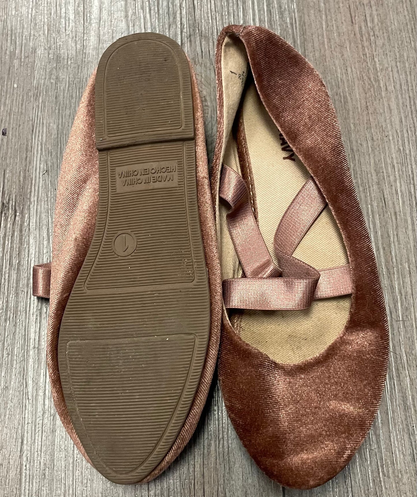 Brown Old Navy Velvet Shoes, 1Y