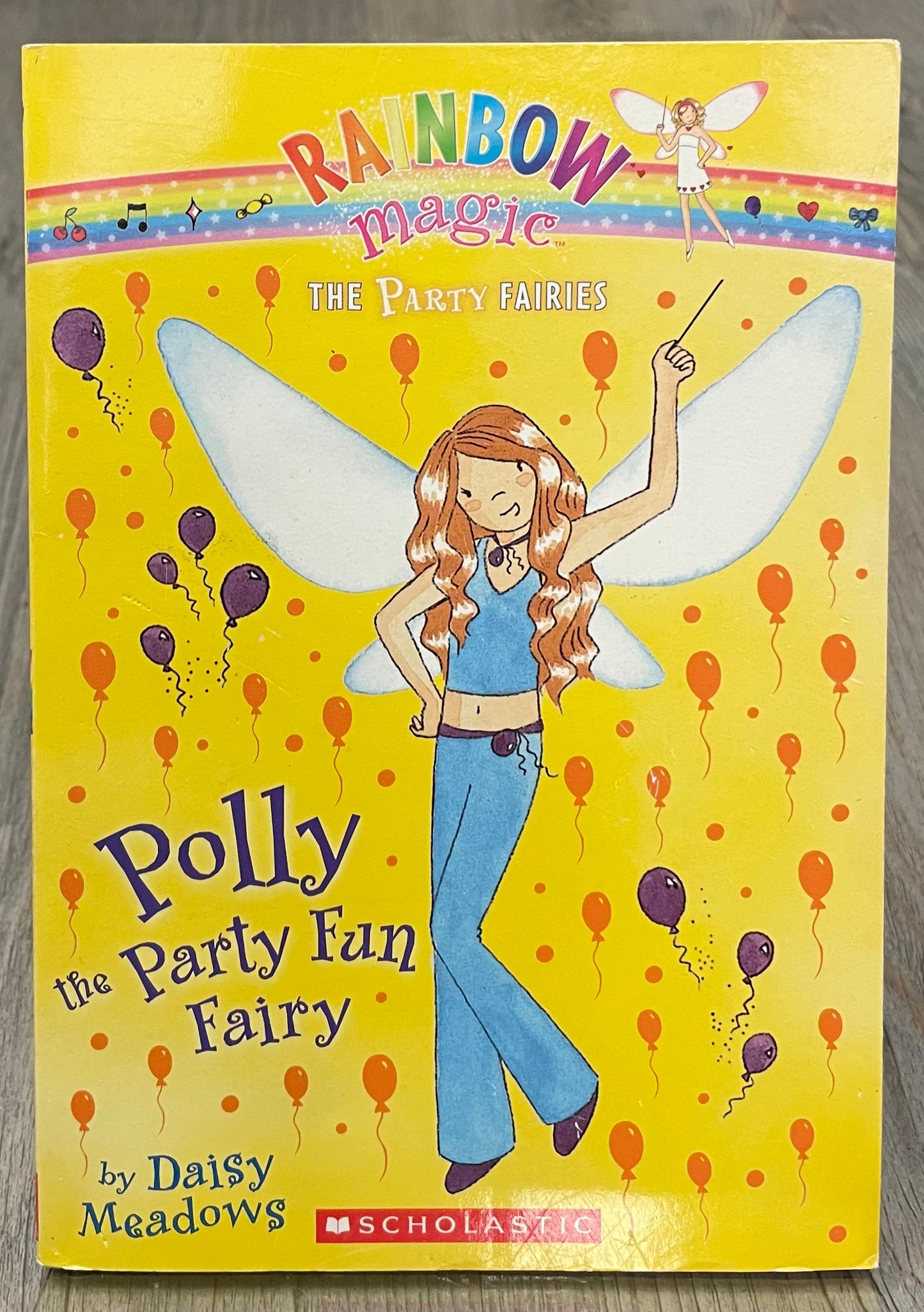 Multi Rainbow Magic Polly, Paperback