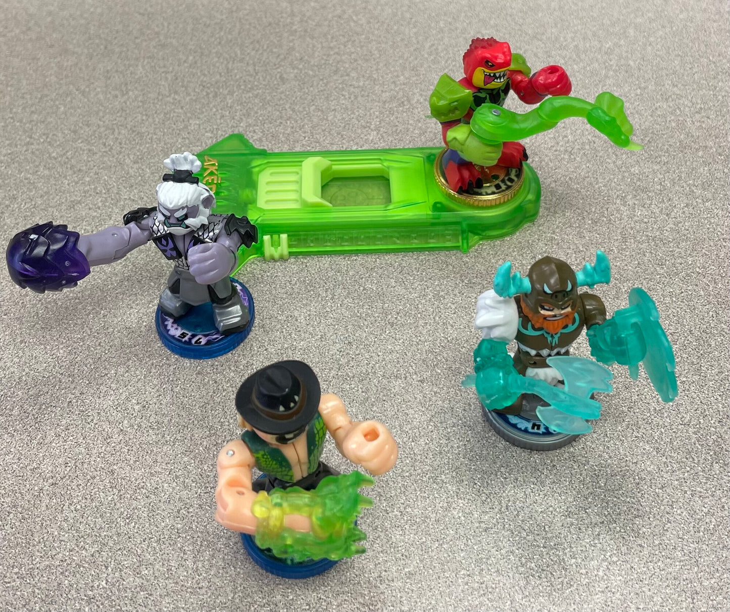 Multi Akedo Mini Figure Set, 4pcs