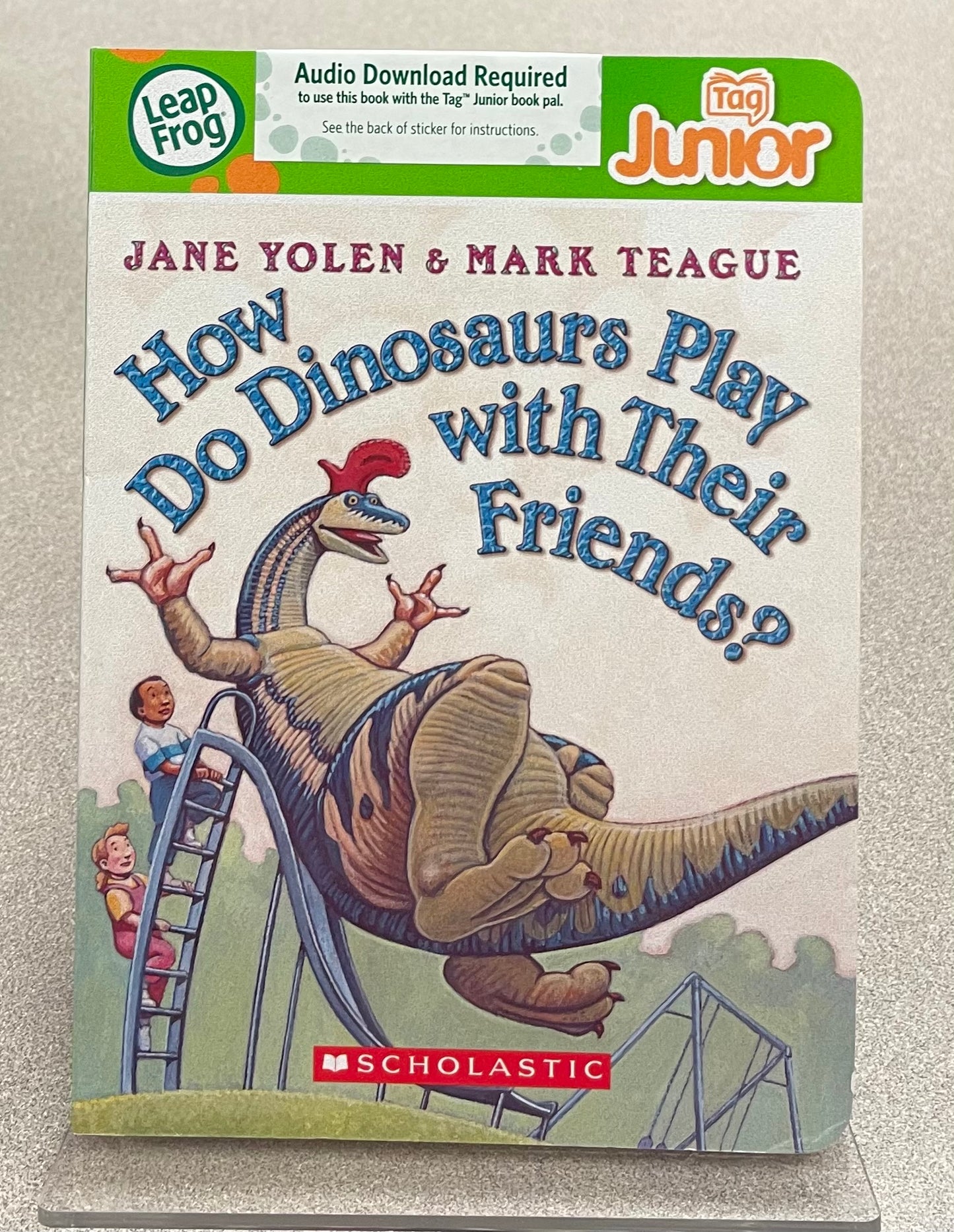 Multi How Do Dinosaurs Play, Boardbook