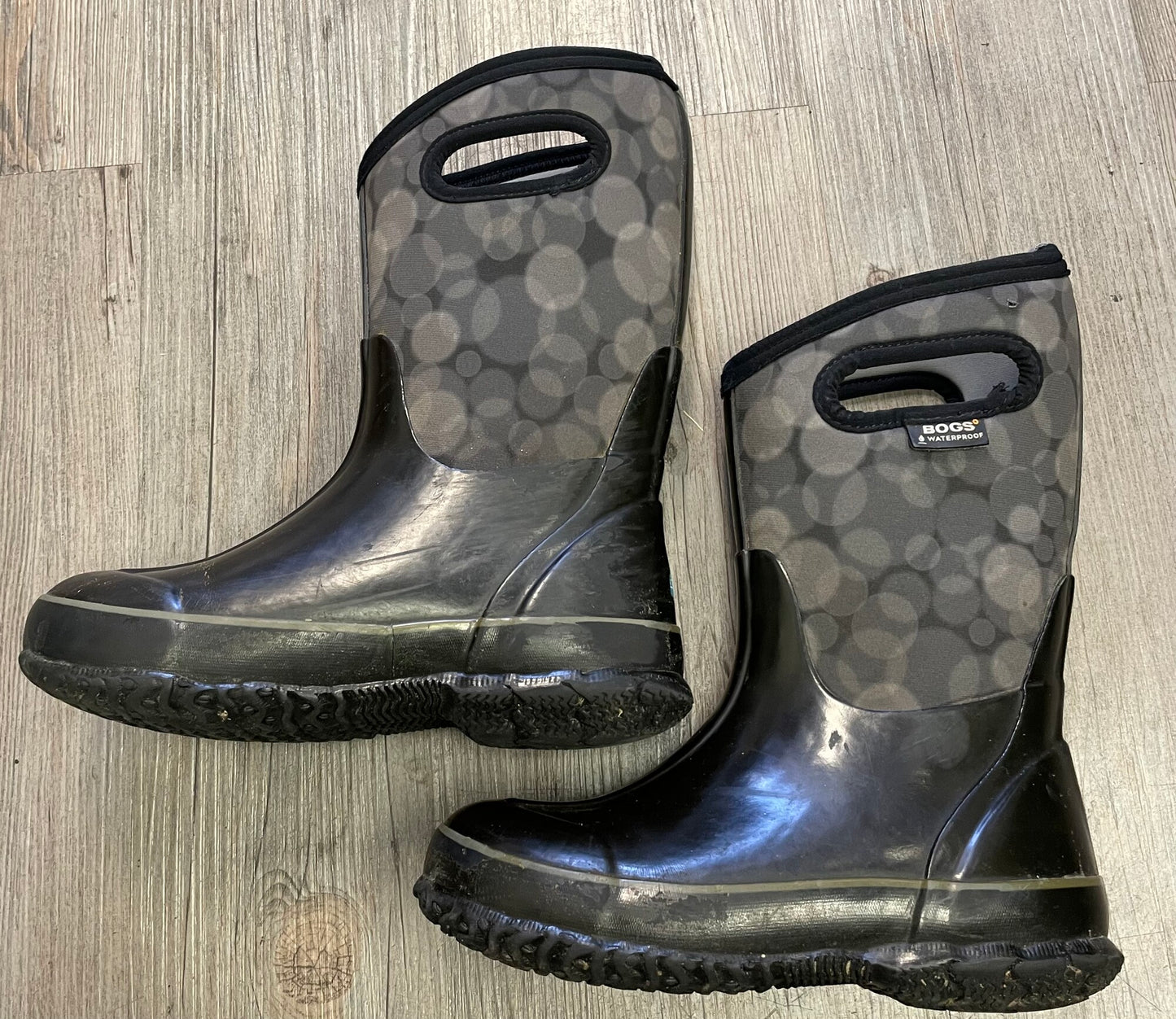 Blk/grey Bogs Winter Boots, 2Y