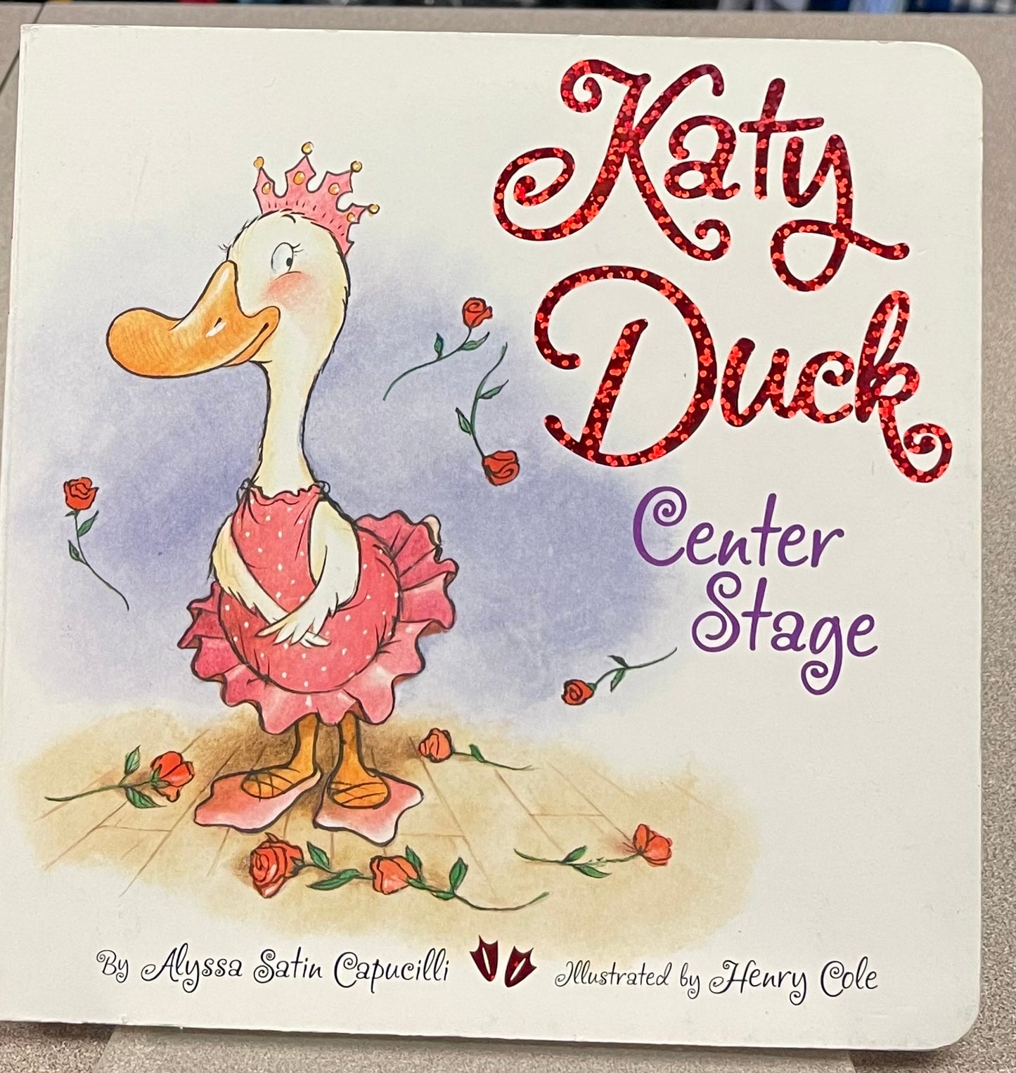 White Katy Duck Center Stage, Boardbook