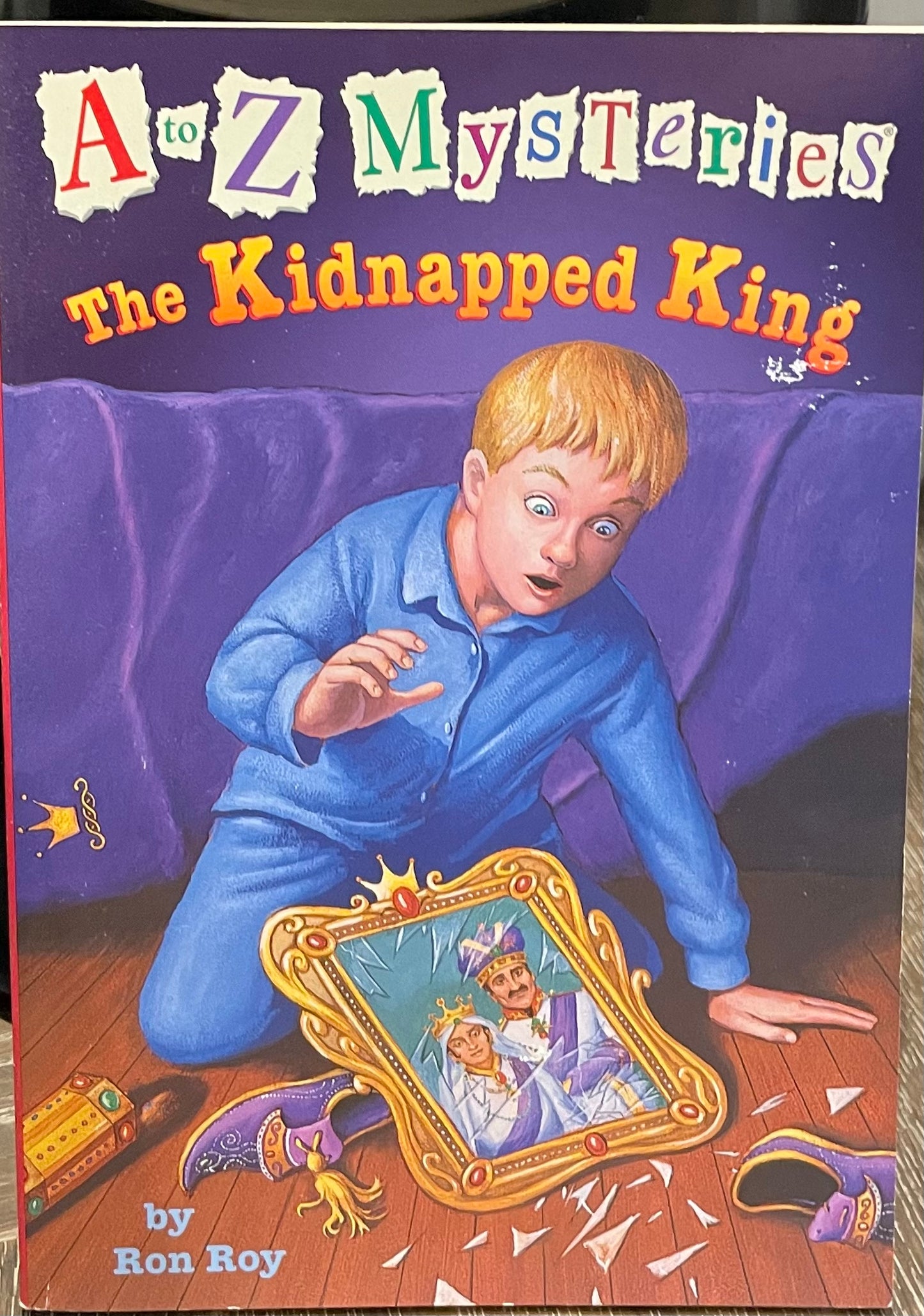 Multi The Kidnapped King, Paperback