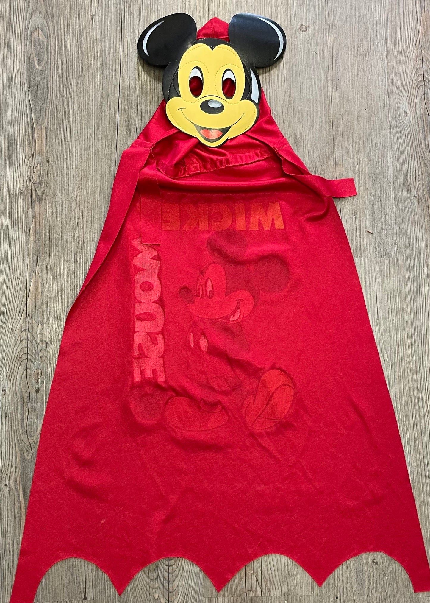 Red  Mickey Cape, 4-6Y