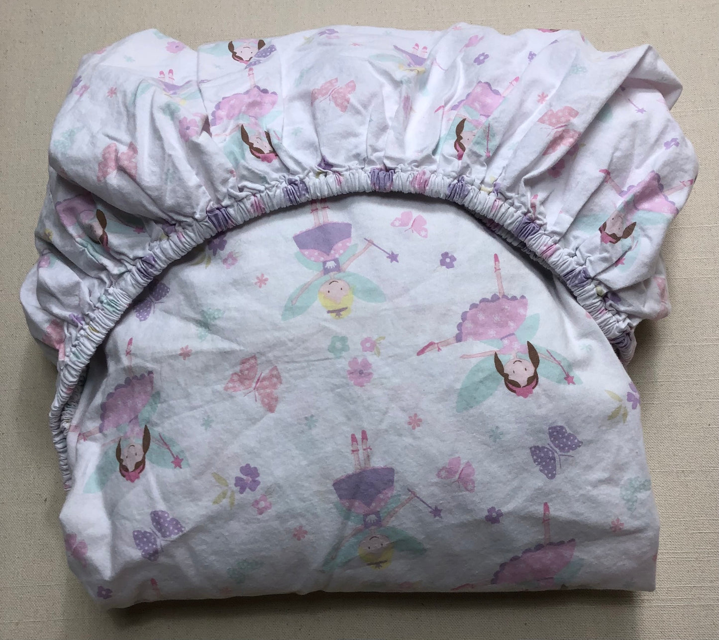 Fairy  Carmen Fitted Bedsheet, Single