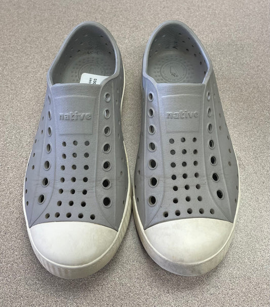 Grey  Native Jefferson Shoes, C11