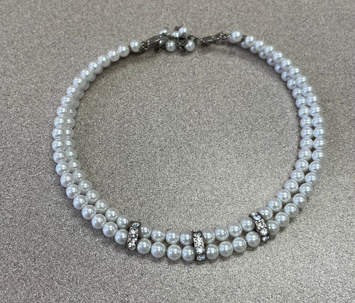 White  Immitation  Pearl Necklac, Choker