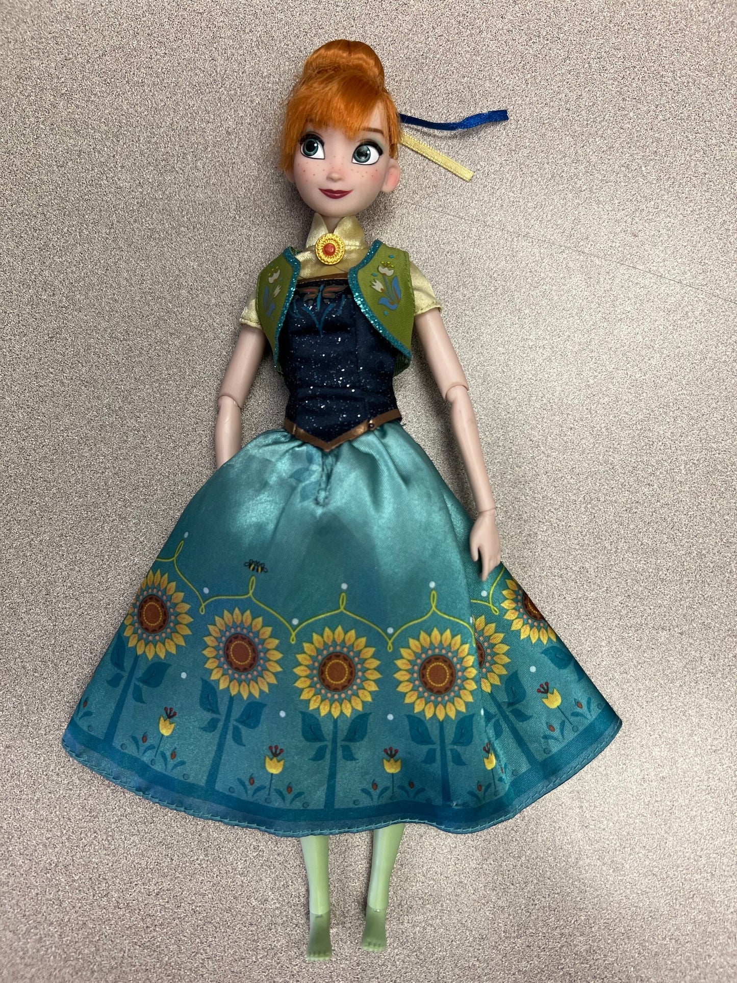 Green  Disney Anna Barbie, None