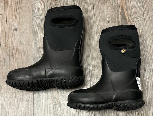 Black  Bogs Winter Boots, 7T