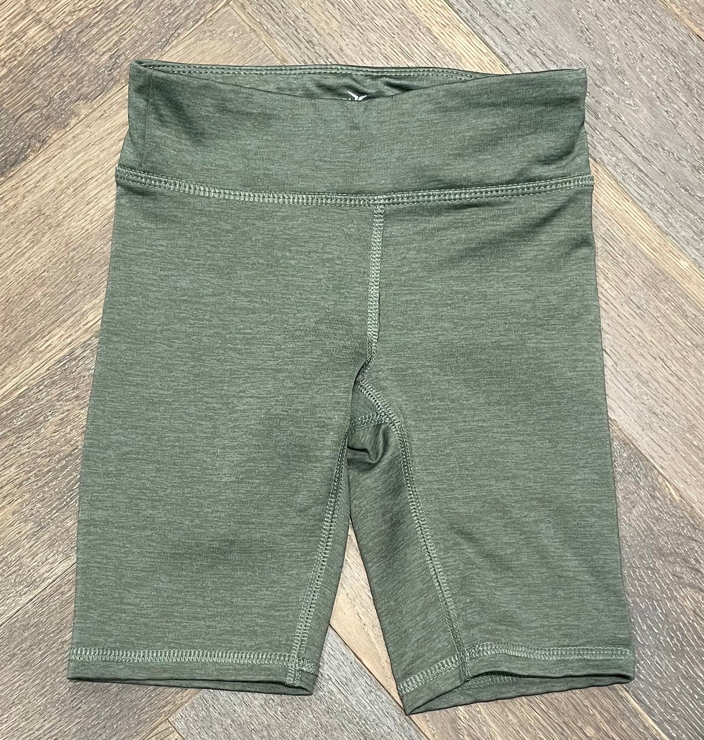 Olive  Old Navy Active Short, 5Y