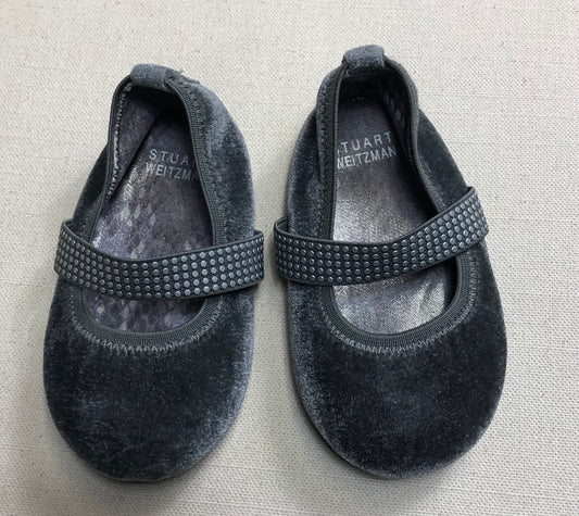Silver  Stewart Weitzman Velour, 4T