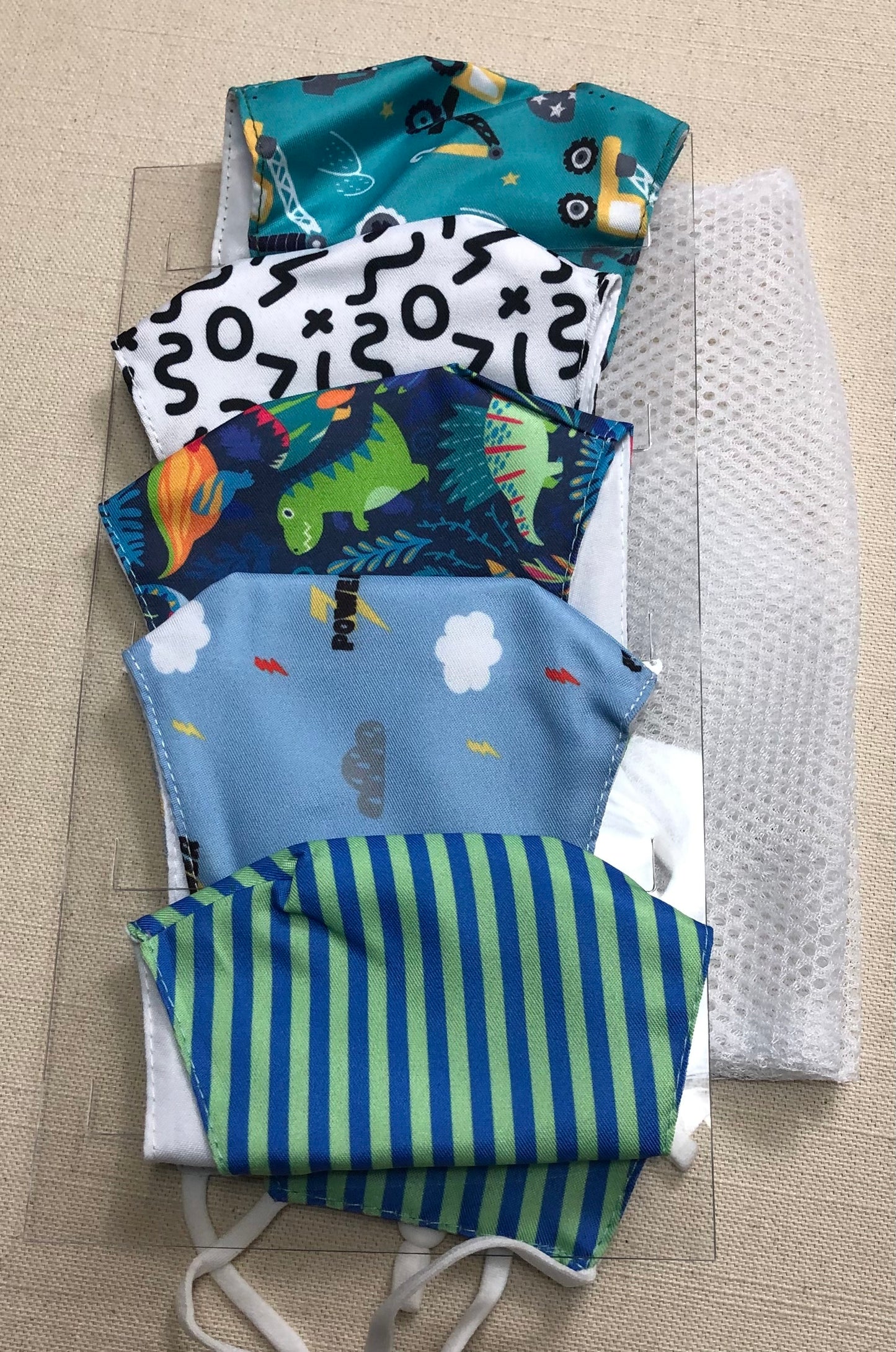 Multi  5Pack 2Ply FaceMasks, 4-12Years