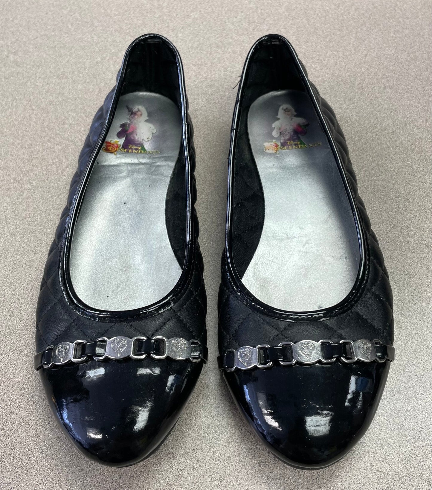 Black  Descendant Flat Shoes, 2.5Y