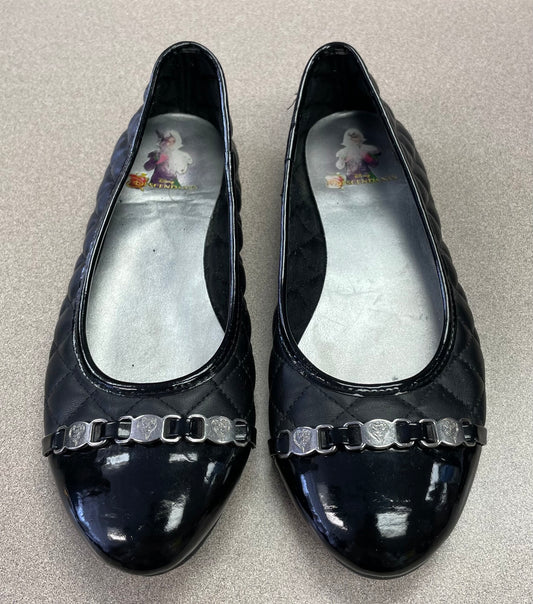 Black  Descendant Flat Shoes, 2.5Y