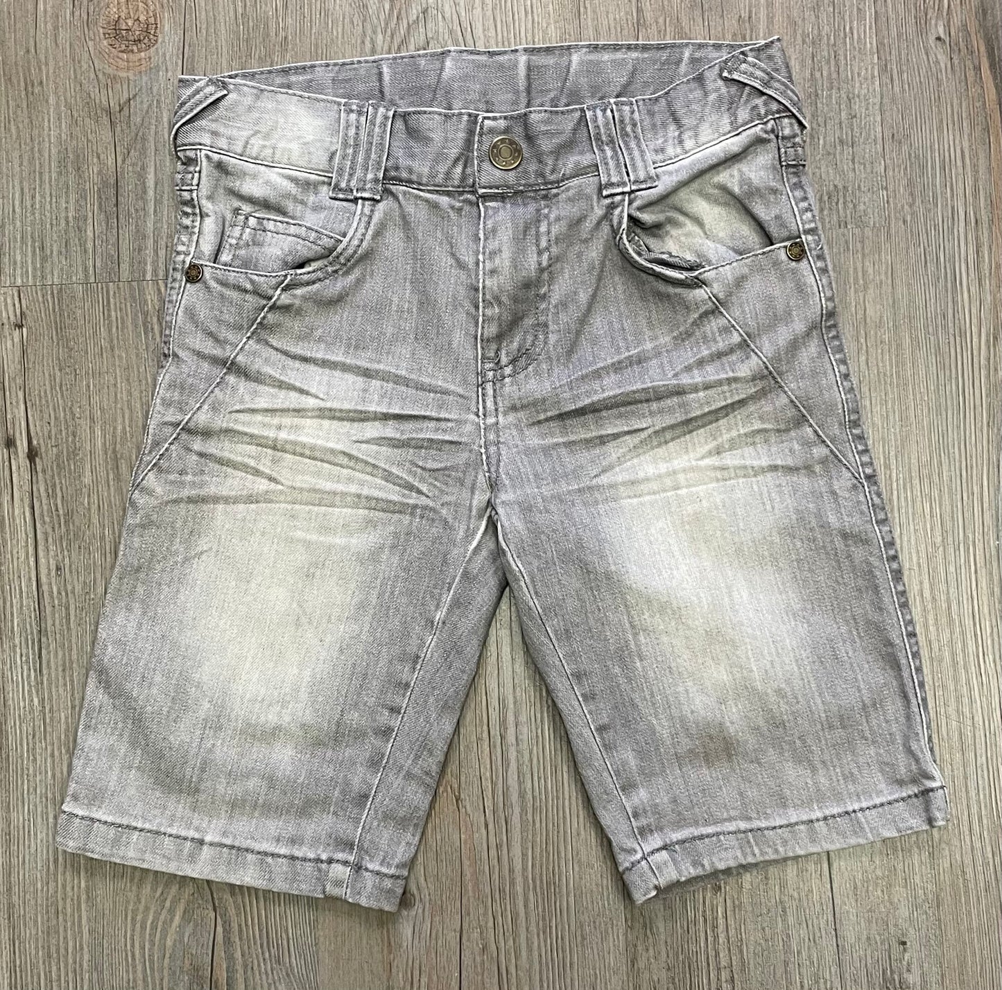 Grey  Bows & Arrows Shorts, 7Y