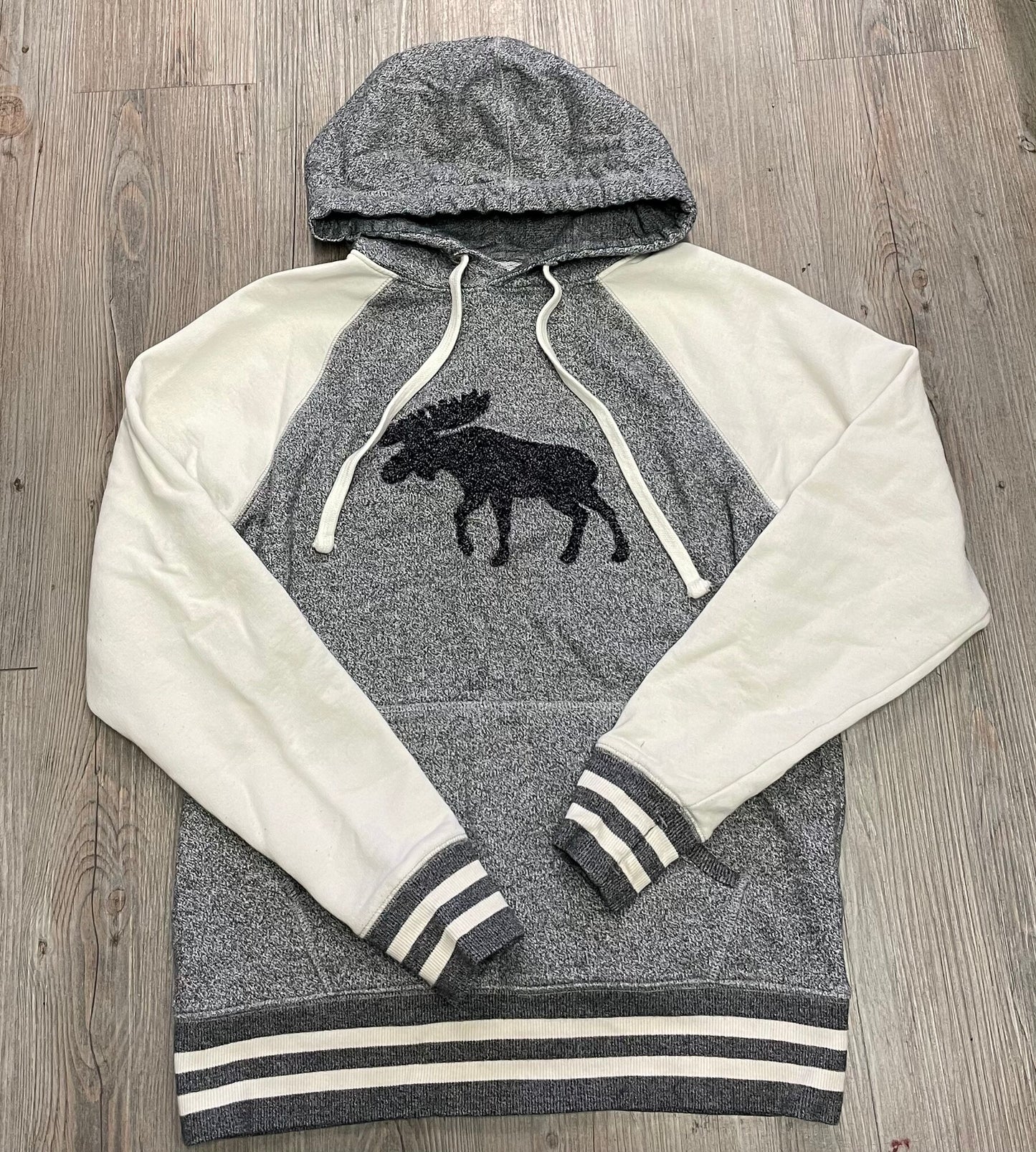 Grey  Hatley Pullover Hoodie, Medium