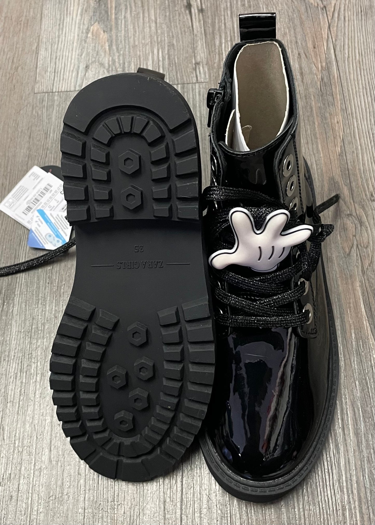 Black  Zara Hightop Boots Minnie, 3Y