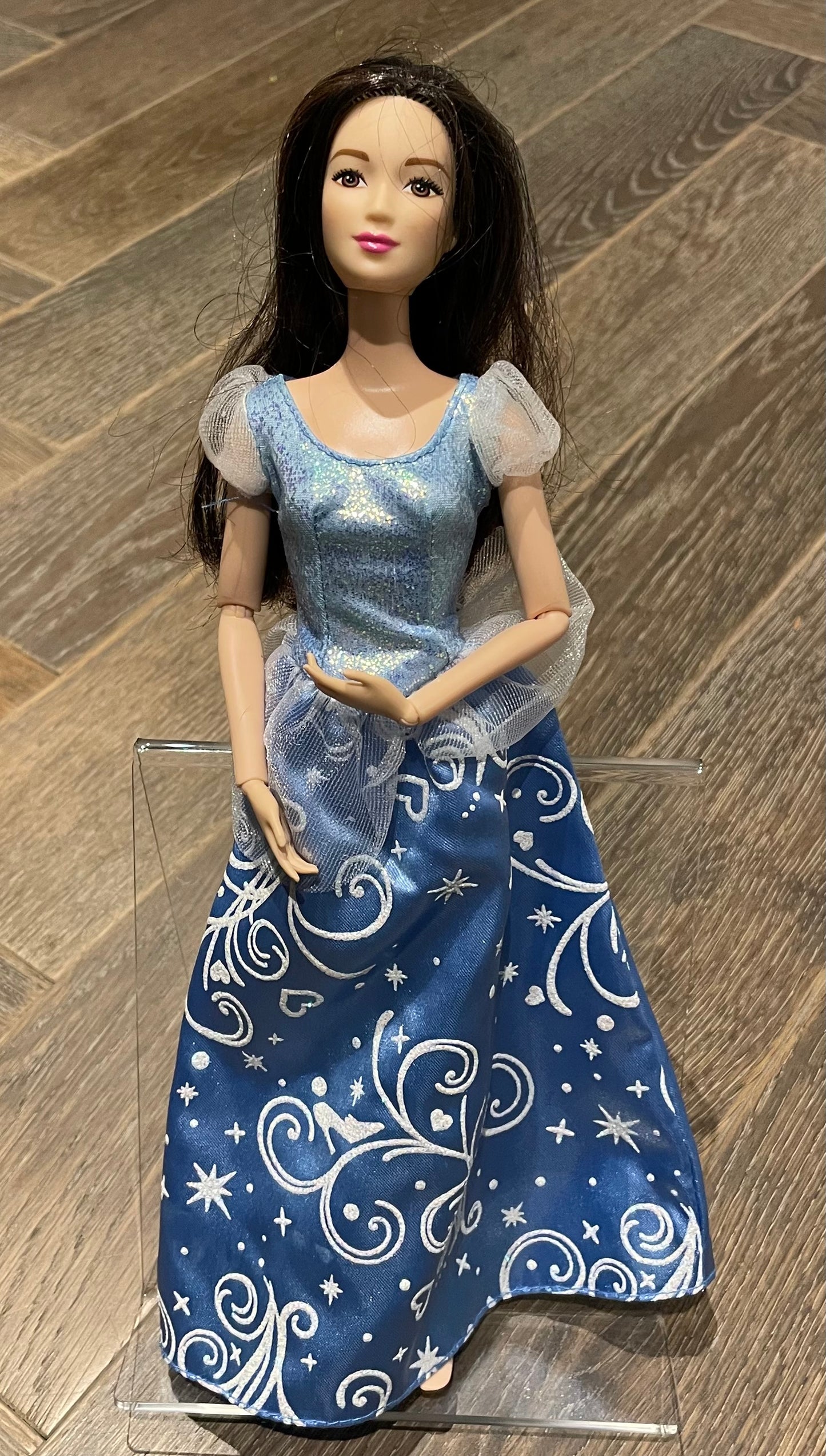 Multi  Barbie Doll, 11 Inch
