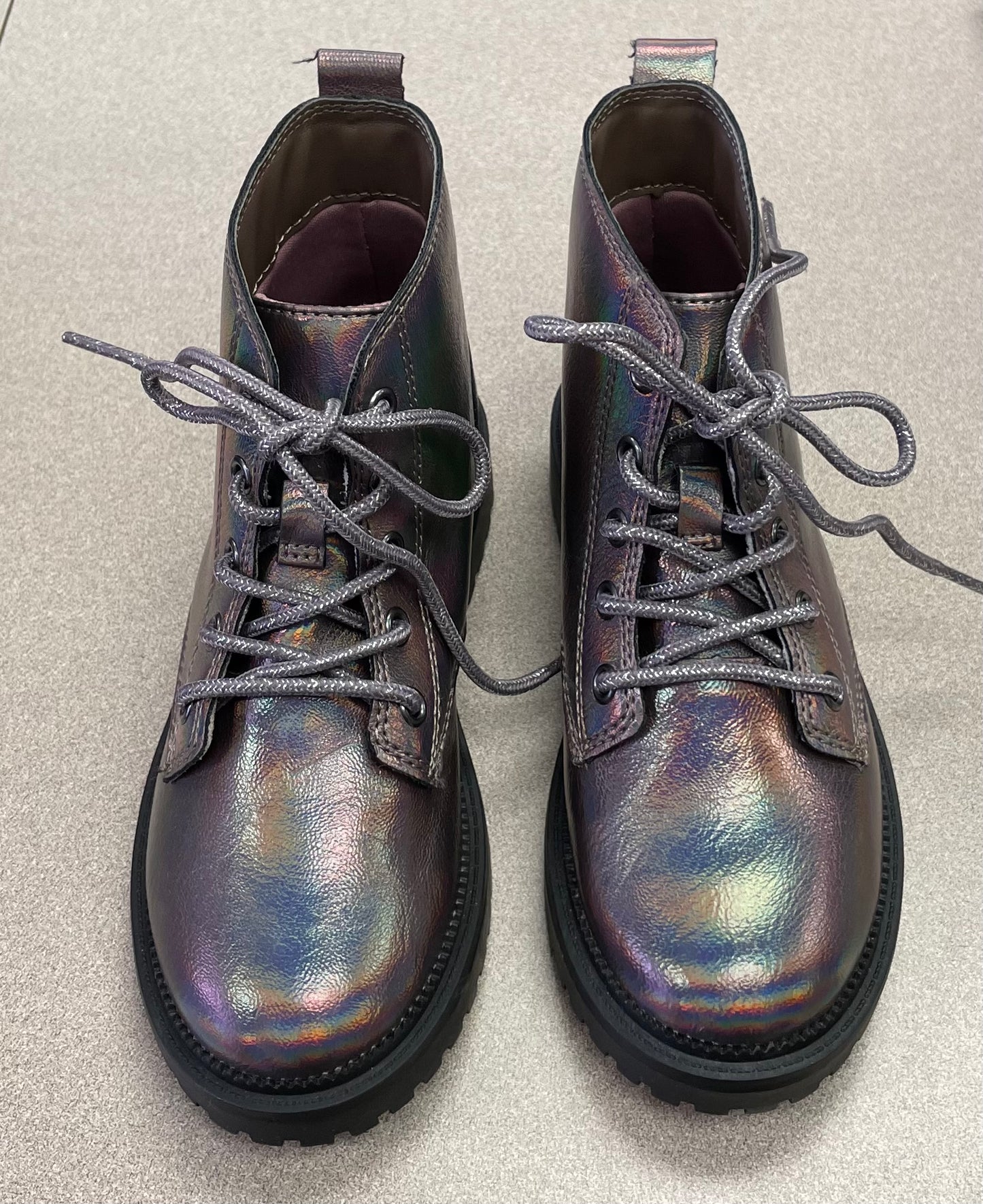 Iridesce  Old Navy Hightop Shoes, 13Y