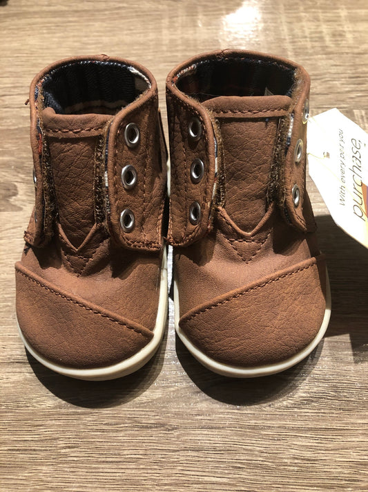 Brown  Toms Slip On Shoes, 3T