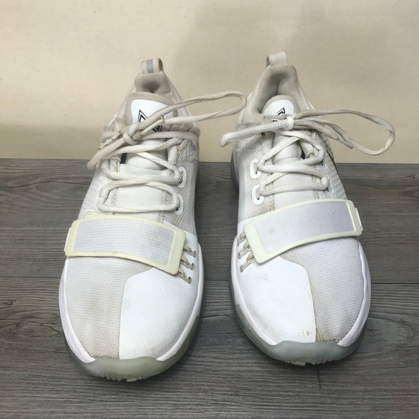 White  Nike Shoes, 5Y