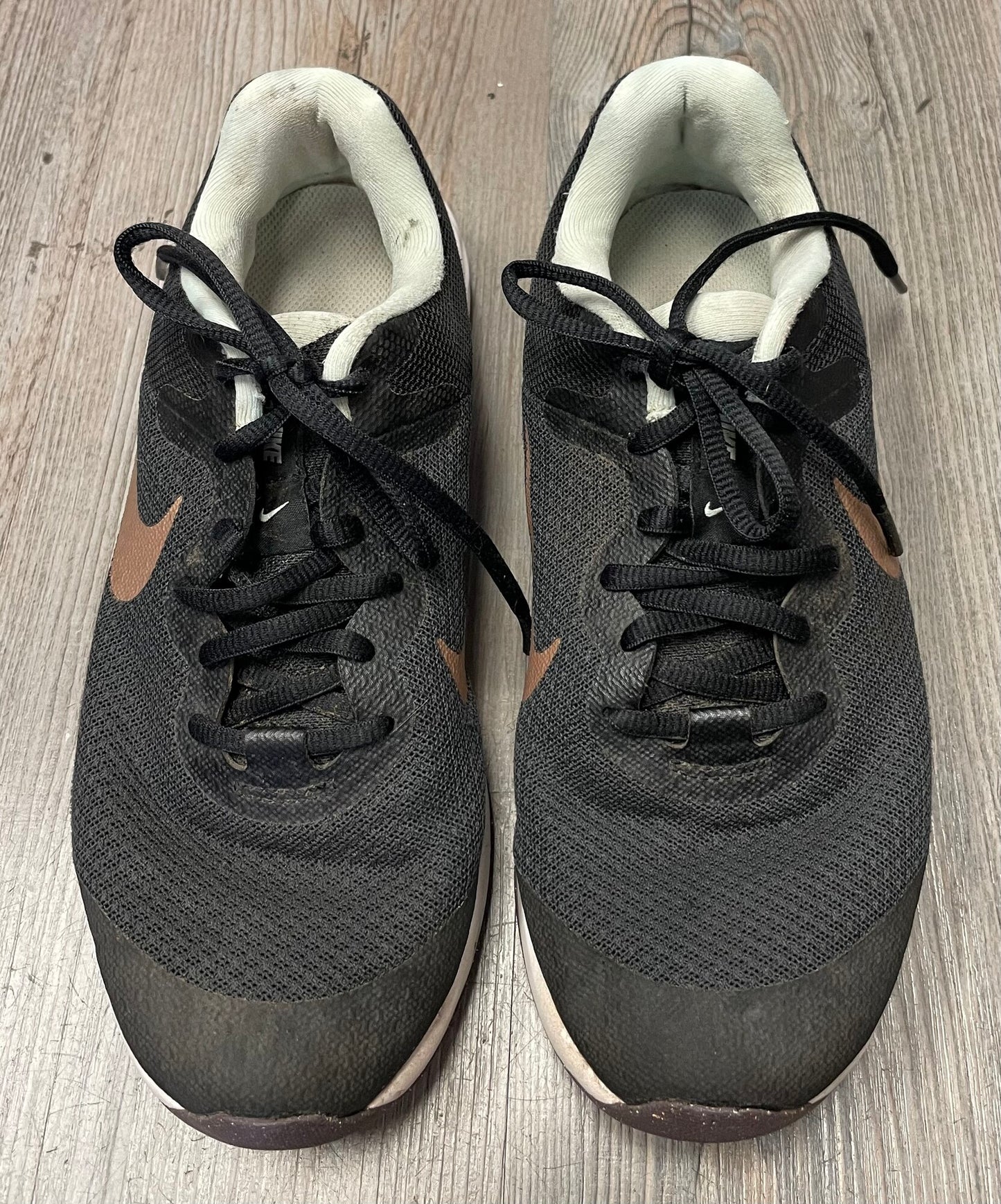 Black  Nike Running Shoes, 6Y