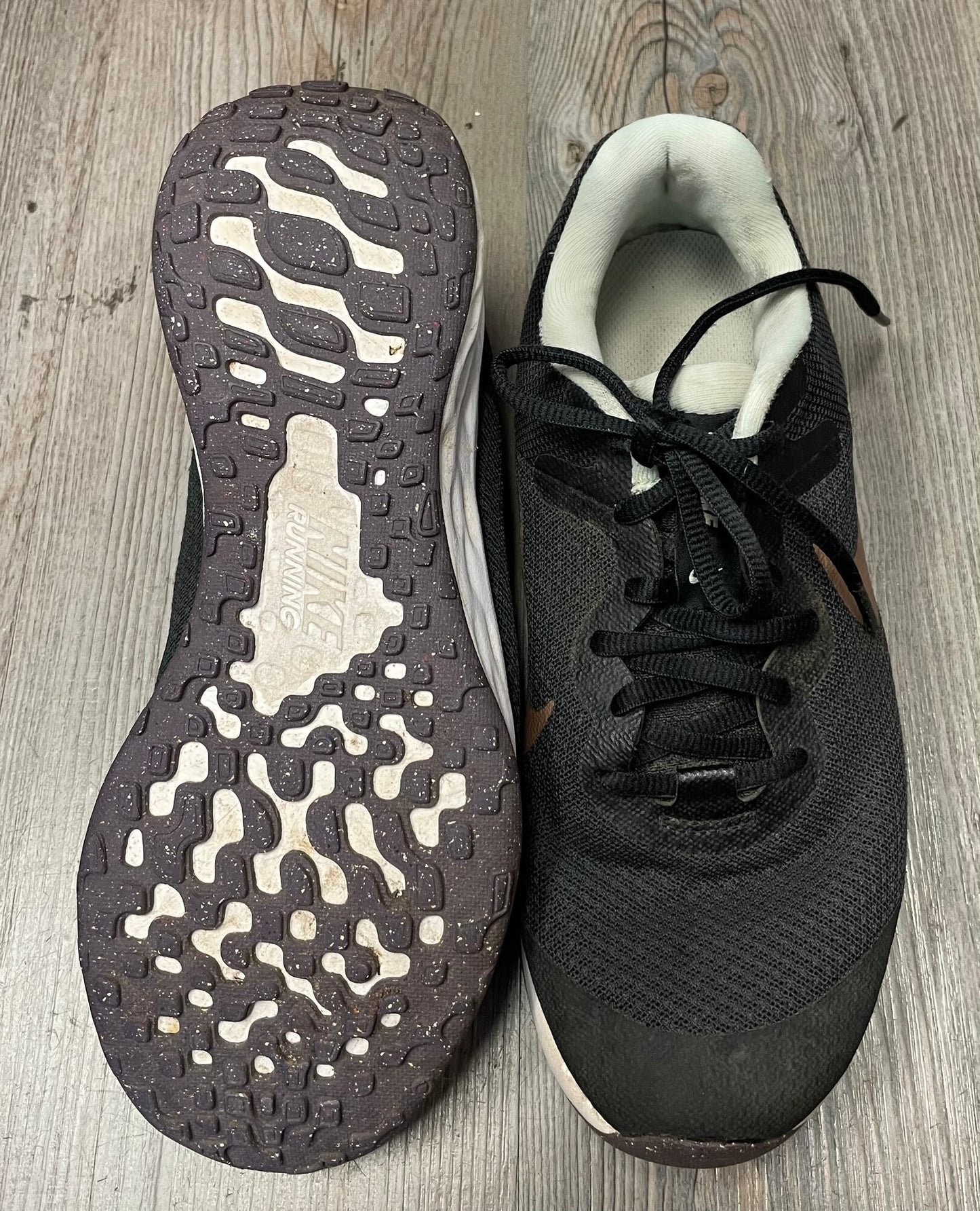 Black  Nike Running Shoes, 6Y