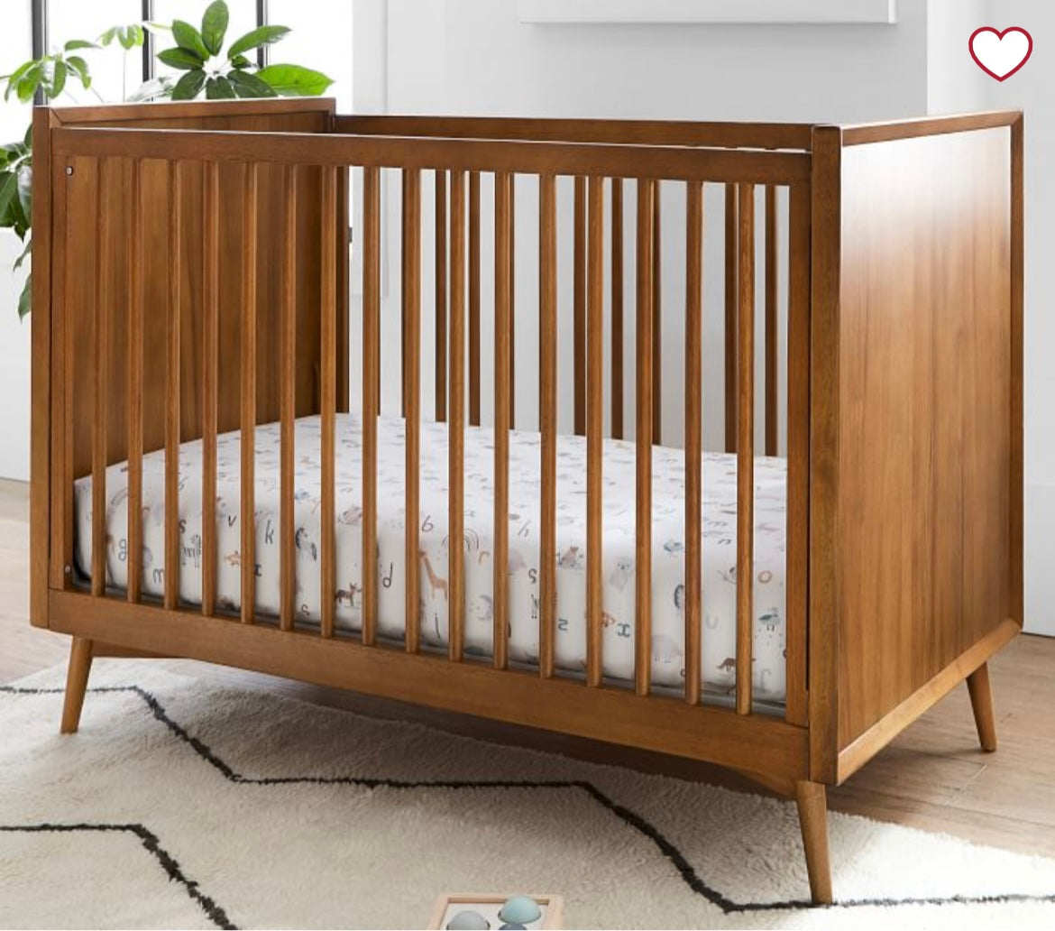 Wooden  Pottery Barn Cuna Crib, 2019