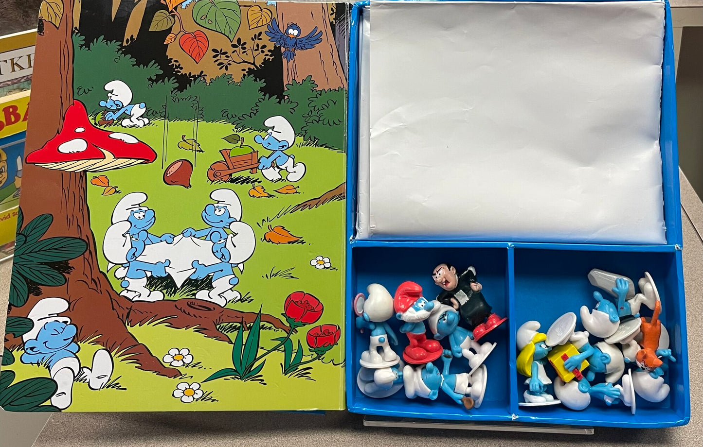 Multi  The Smurfs My Busy Books, Hardcover