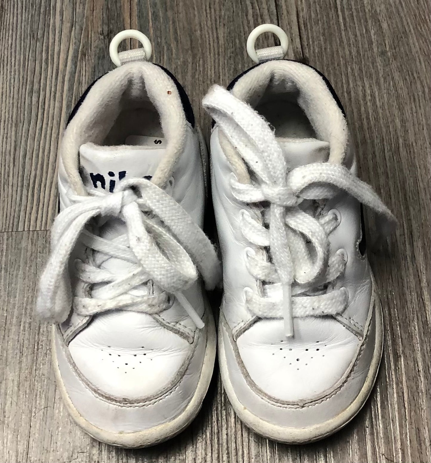 White  Nike Shoes, 6T