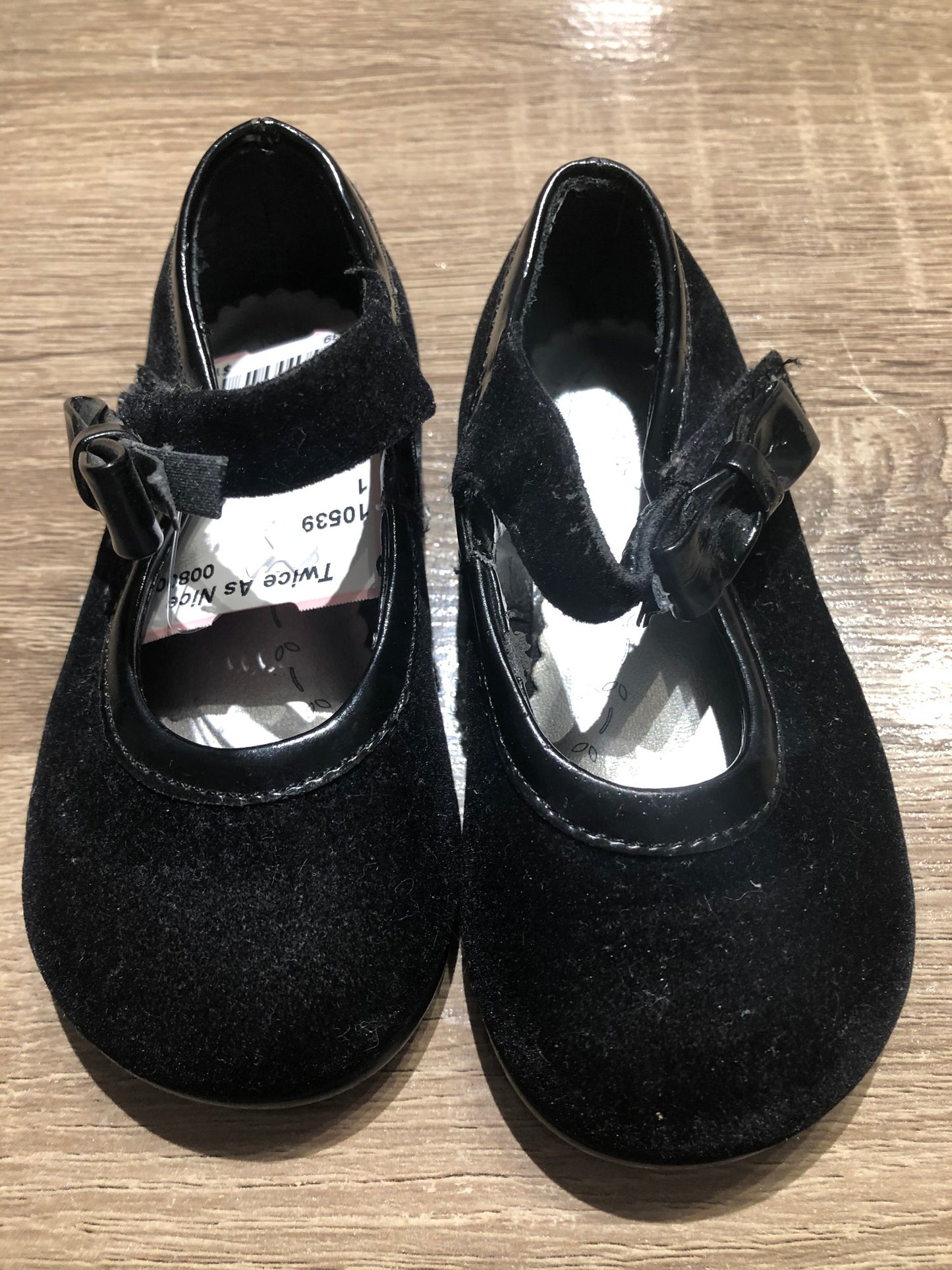 Black  Striderite  Velvet Shoes, 5T