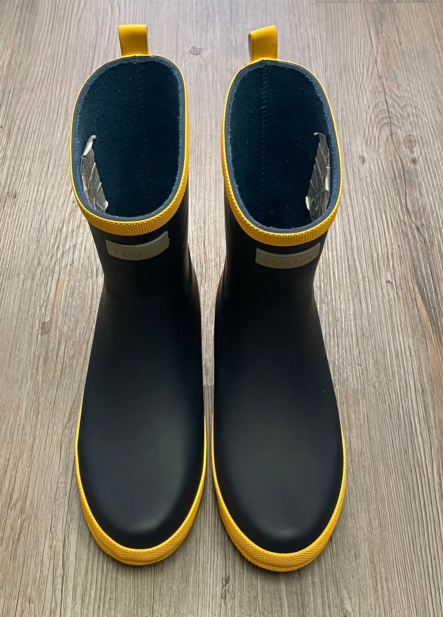 Navy  Hatley Rain Boots, 2Y